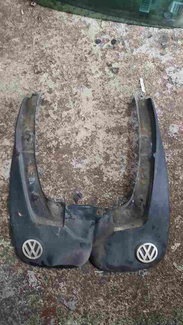 Volkswagen 6N 1995-1999 Passenger NSR Rear MUD Flap Guard 6N0075101