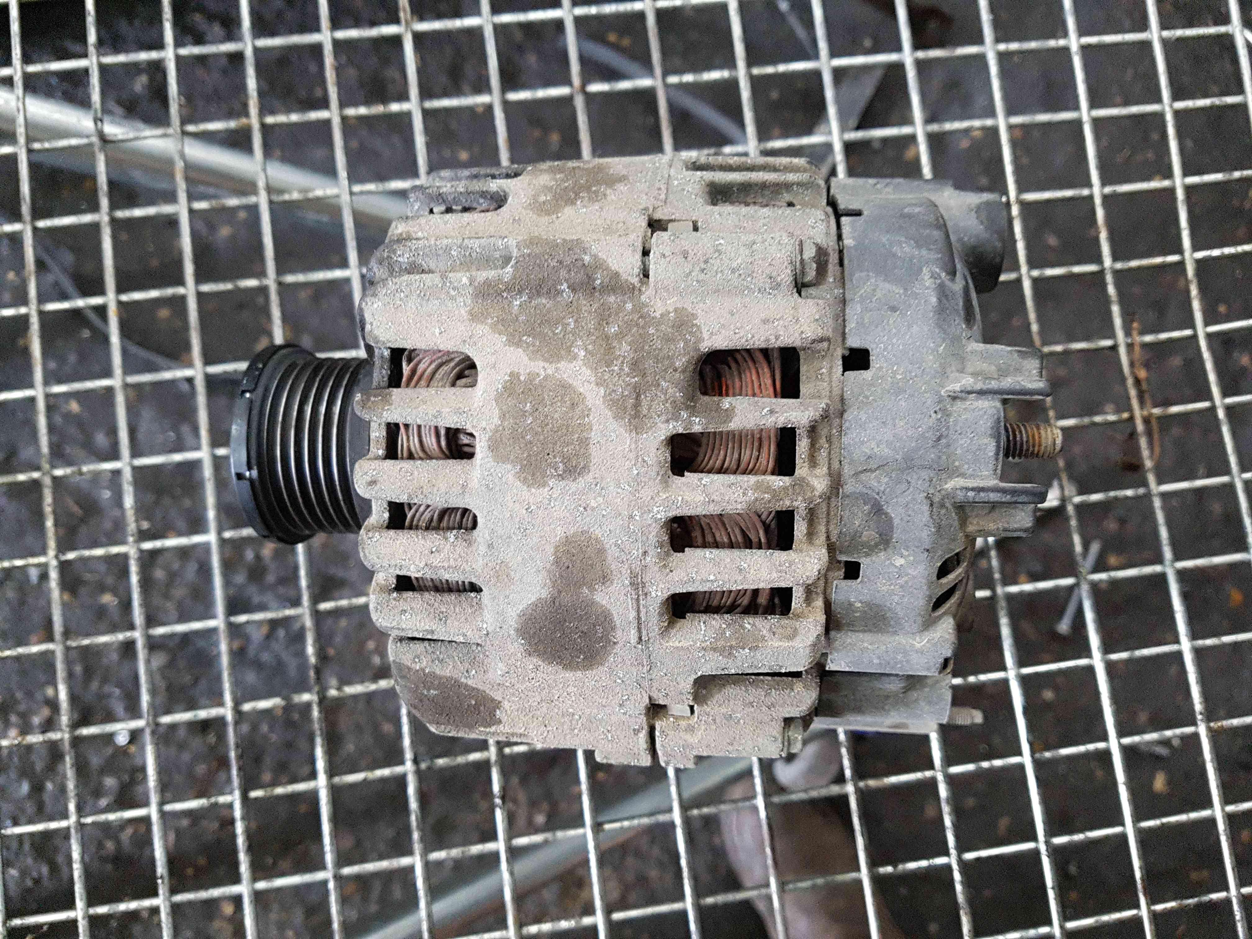Volkswagen Amarok 2010-2018 2.0 TDI Alternator cdca 03L903023PX