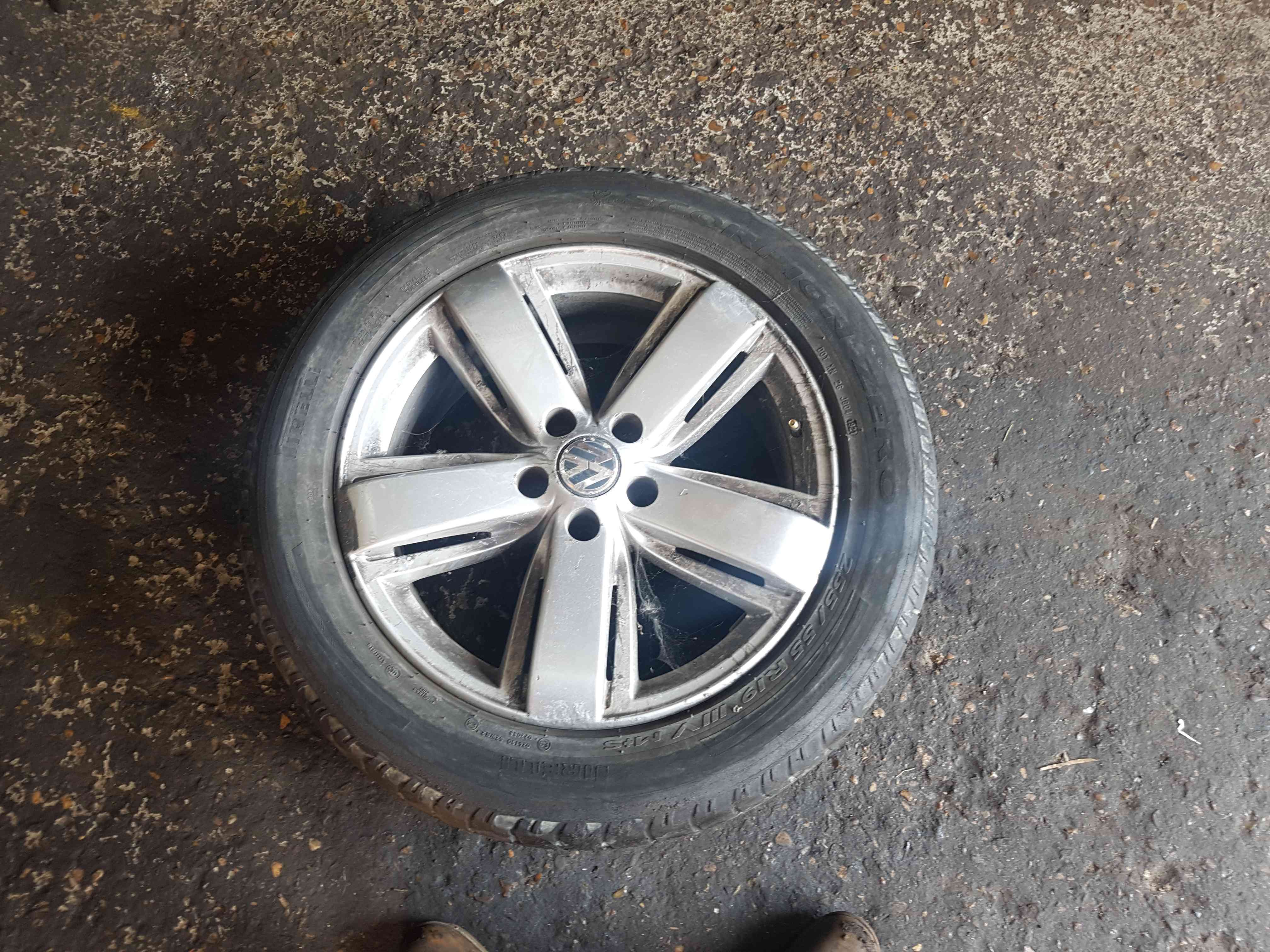 Volkswagen Amarok 2010-2018 Alloy Wheel 19Inch + Tyre 255 55 19r 4Mm 4/5