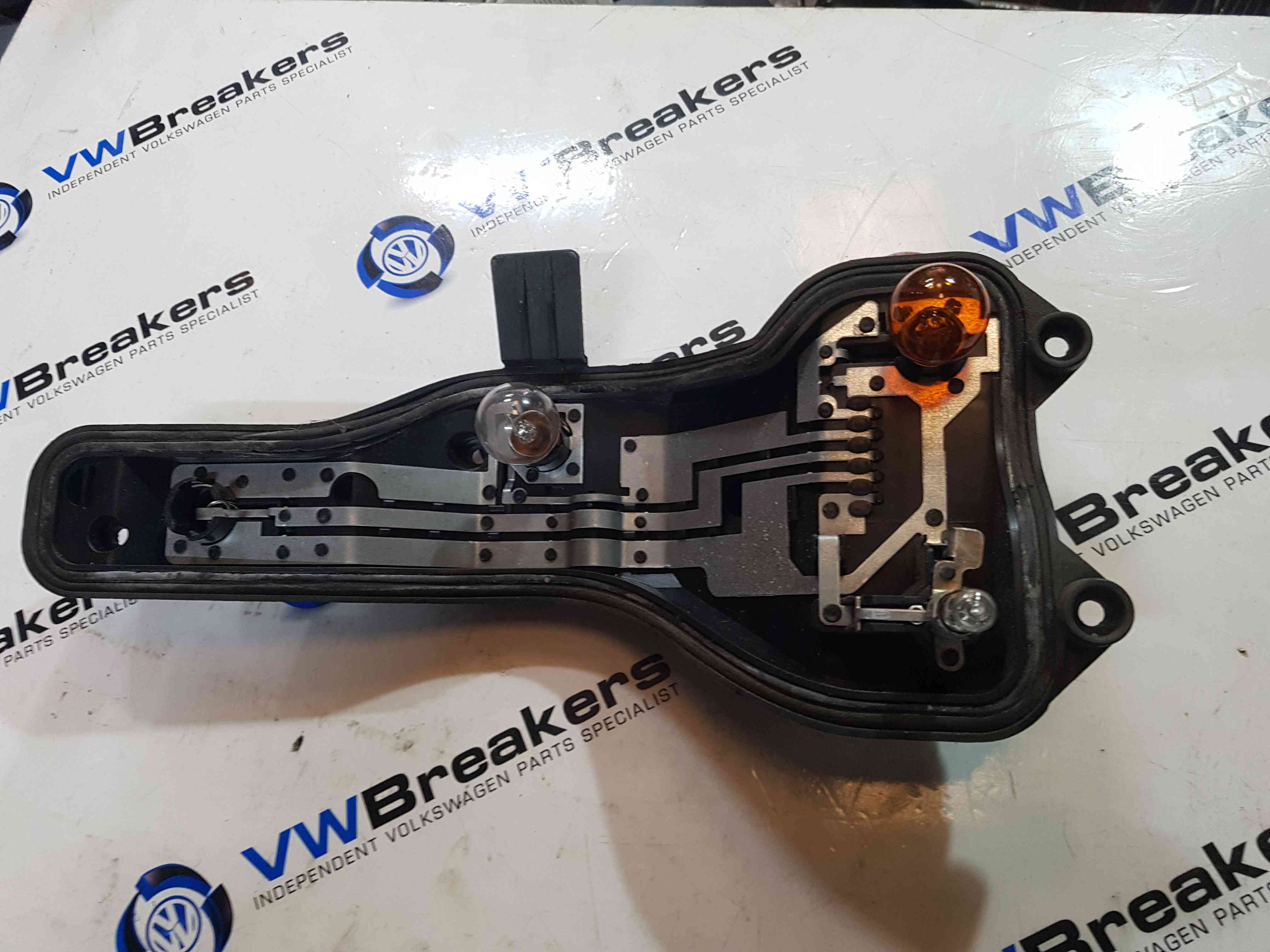 Volkswagen Amarok 2010-2018 Drivers OSR Rear Light Bulb Holder 2H2945096