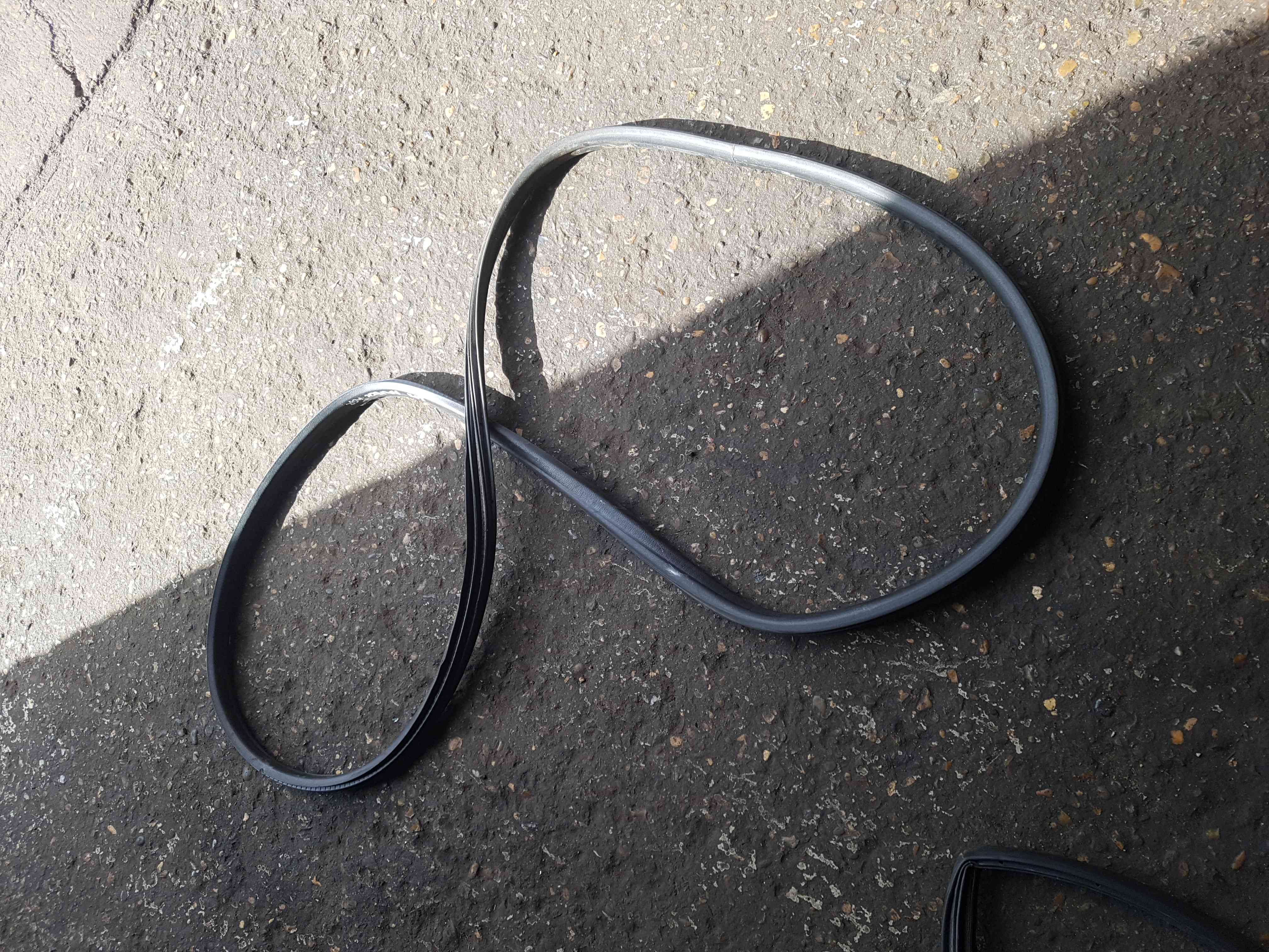 Volkswagen Amarok 2010-2018 Passenger NSR Rear Door Rubber Seal