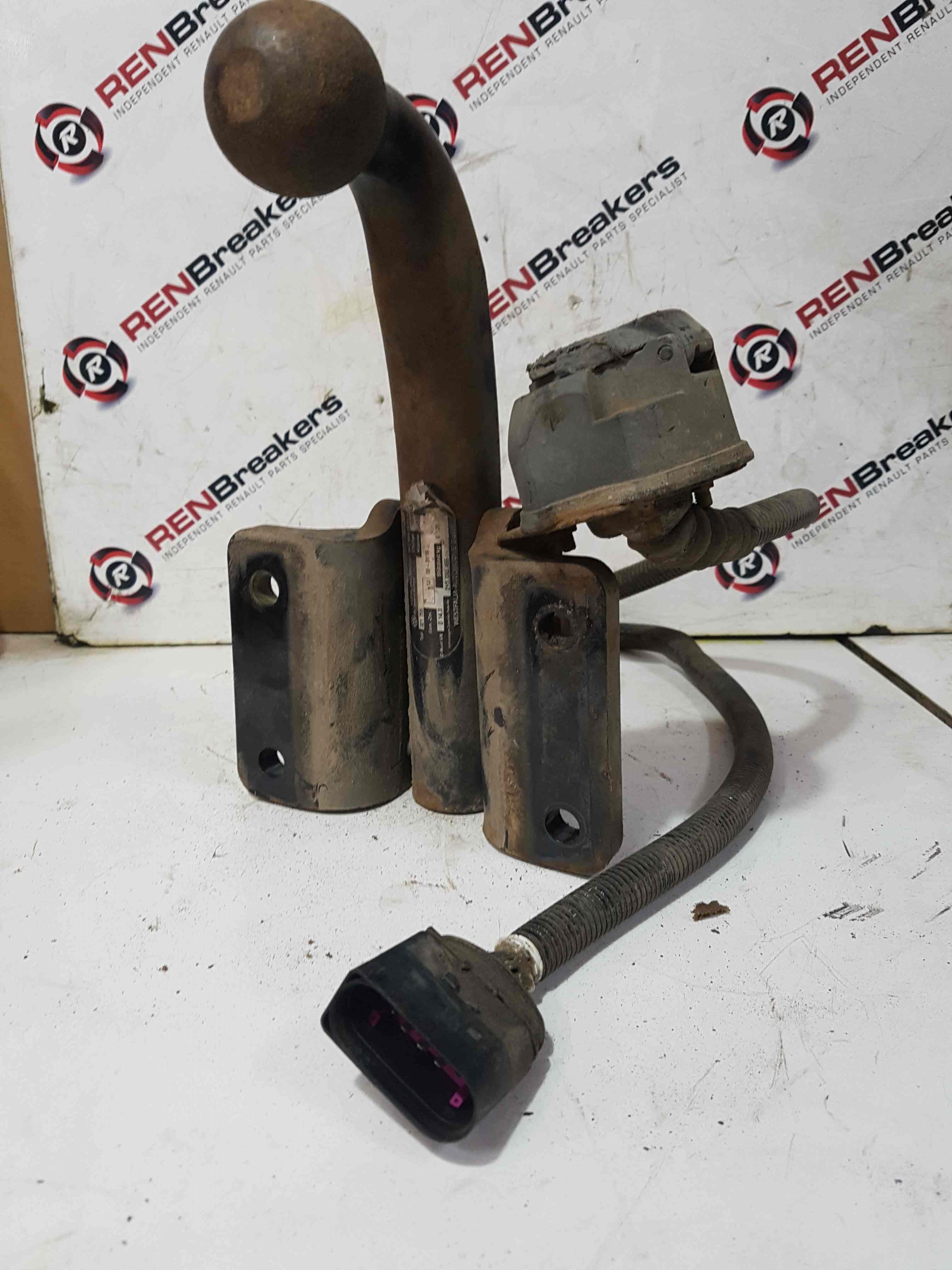Volkswagen Amarok 2010-2018 TOW Bar 2H5092155 Westfalia