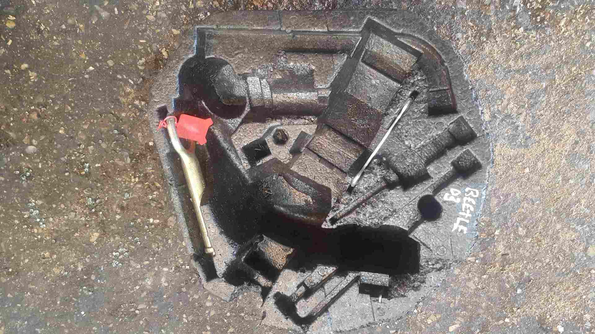 Volkswagen Beetle 1998-2006 Jack Holder With Towing Eye