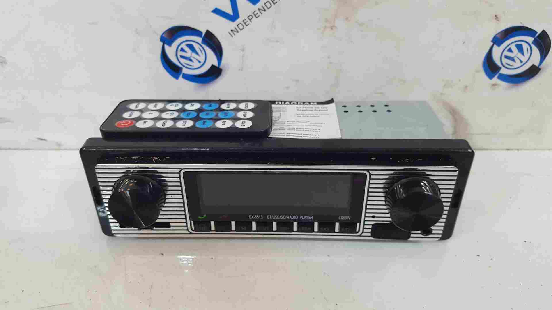Volkswagen Beetle 1998-2006 Radio Cd Player Phone USB SX551