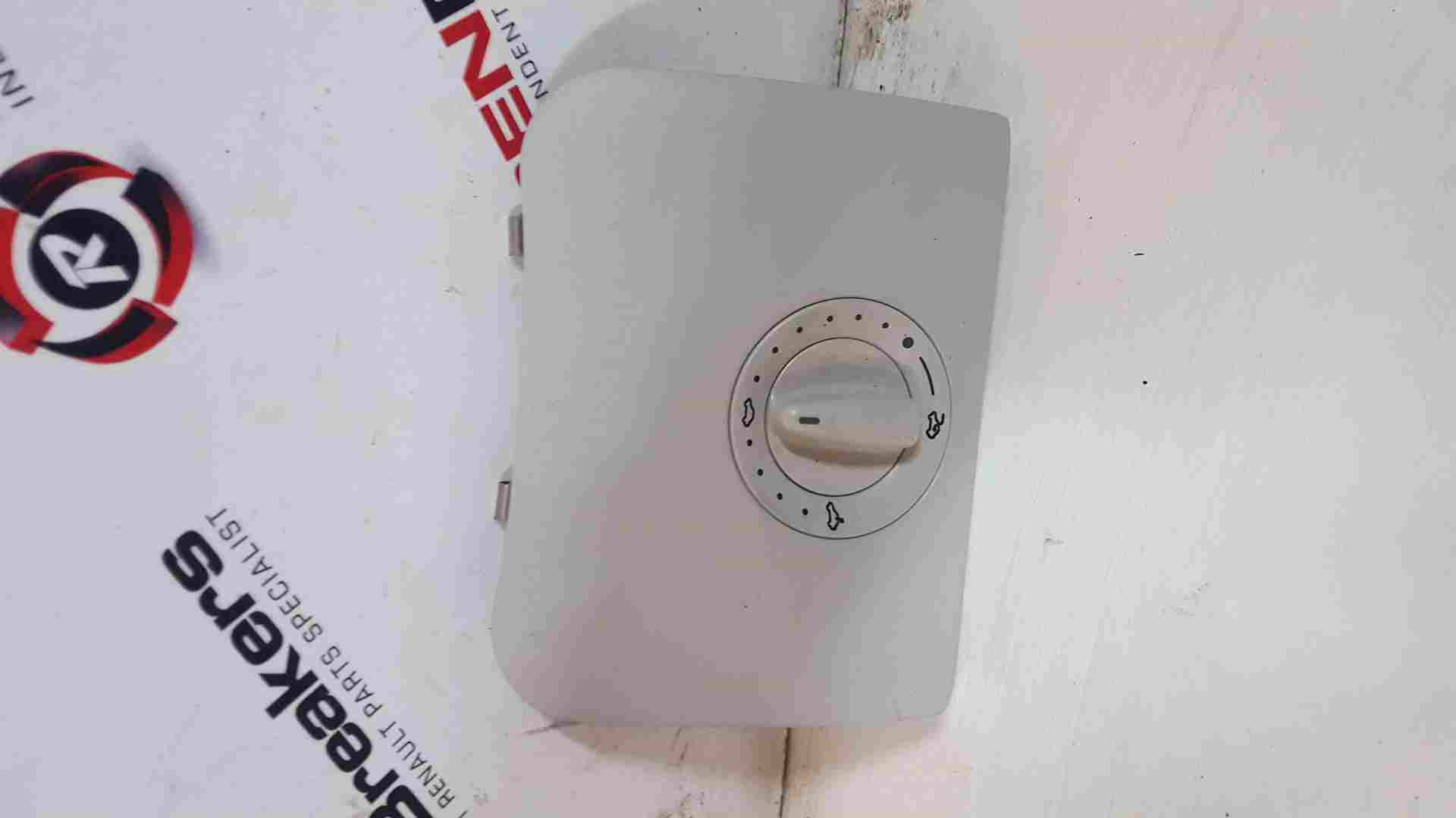 Volkswagen Beetle 1998-2006 Sunroof Motor Controls Switches Panel Open