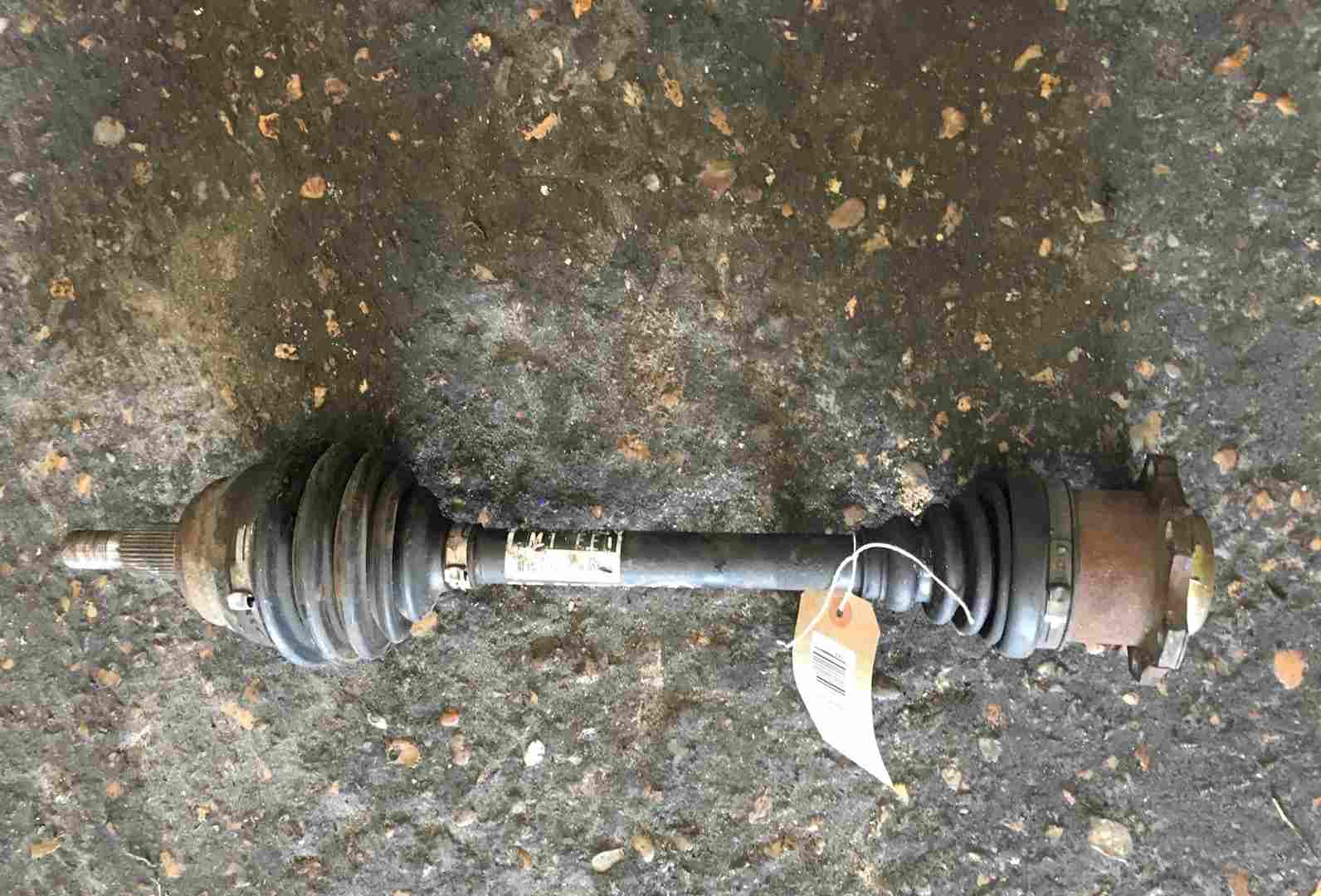 Volkswagen Beetle 1999-2006 2.0 Passenger NSF Front Driveshaft Automatic