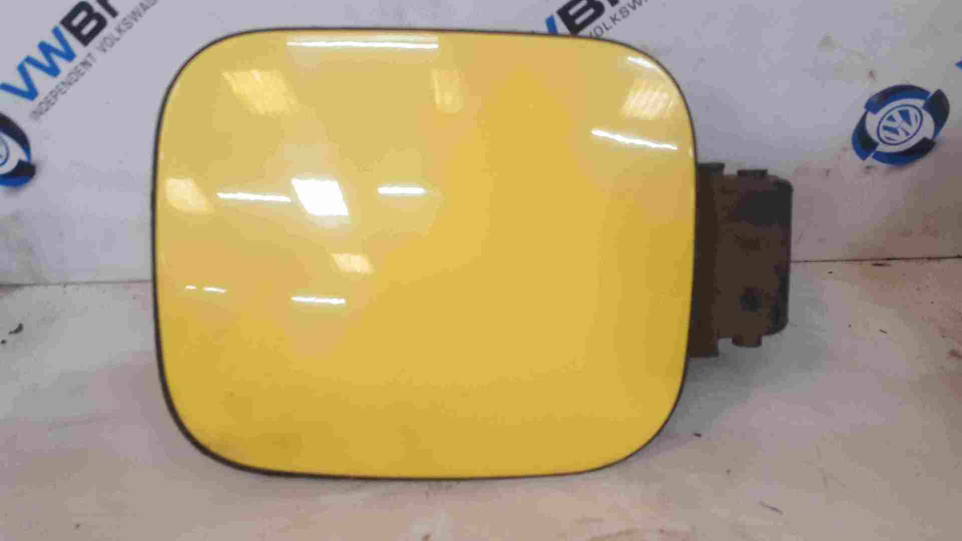 Volkswagen Beetle 1999-2006 Fuel Flap Cover Yellow LD1B + Hinges