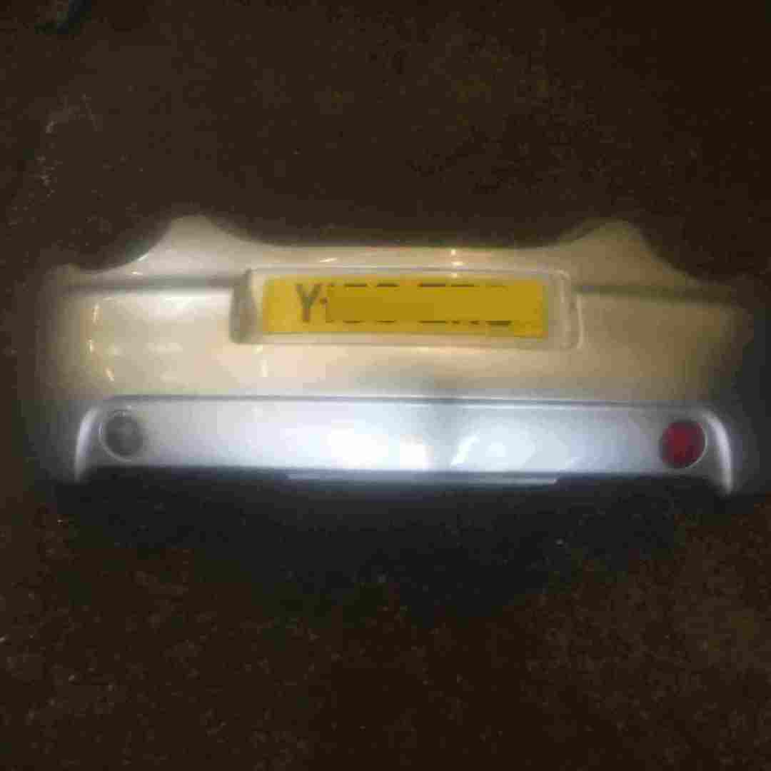 Volkswagen Beetle 1999-2006 Rear Bumper Silver LG9R