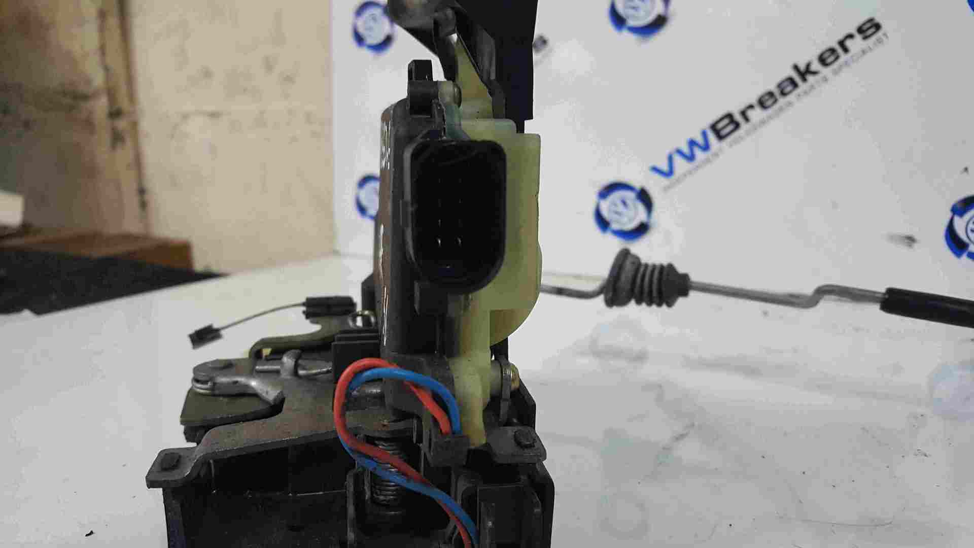 Volkswagen Beetle 2006-2011 Drivers OSF Front Door Lock Mechanism 3B2837016t