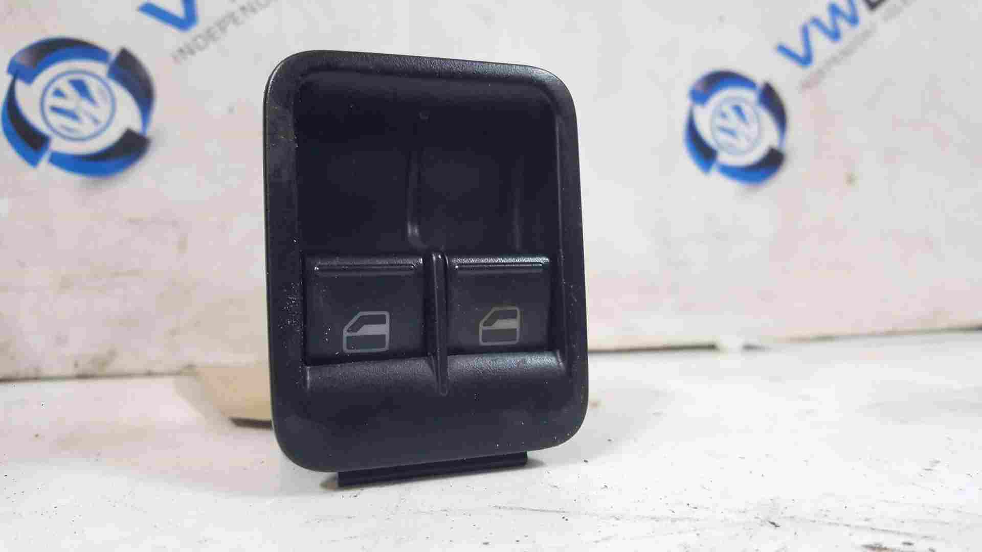 Volkswagen Beetle 2006-2011 Drivers OSF Front Dual Window Switch  1C0959855E