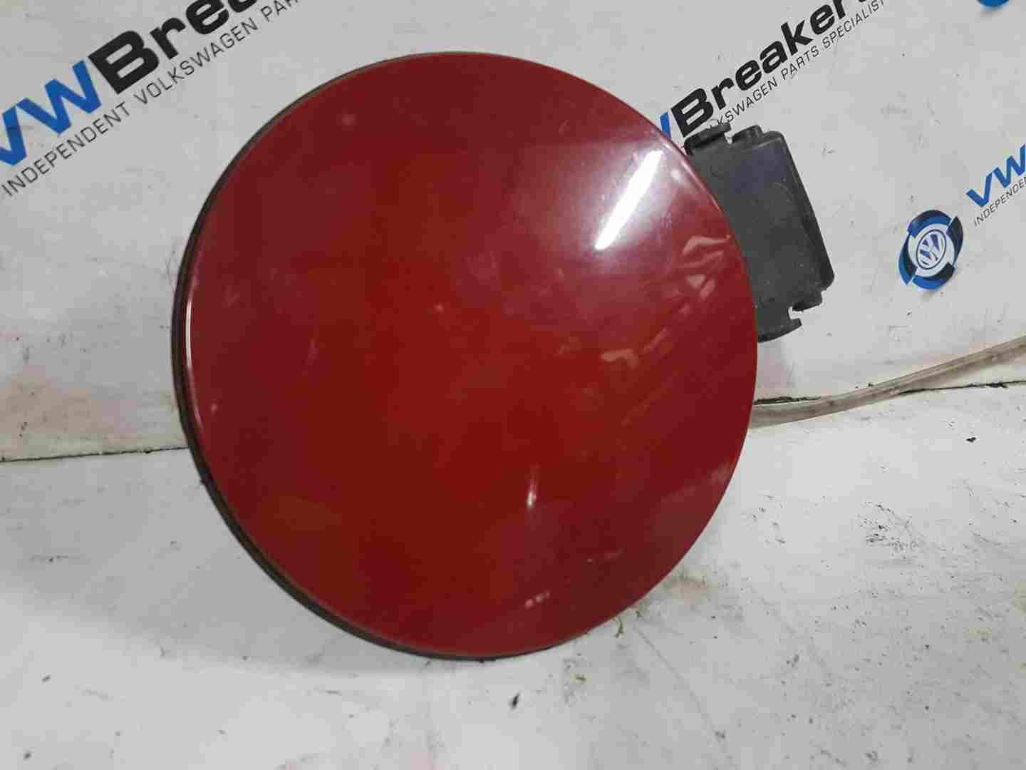Volkswagen Beetle 2006-2011 Fuel Flap Cover RED La3h