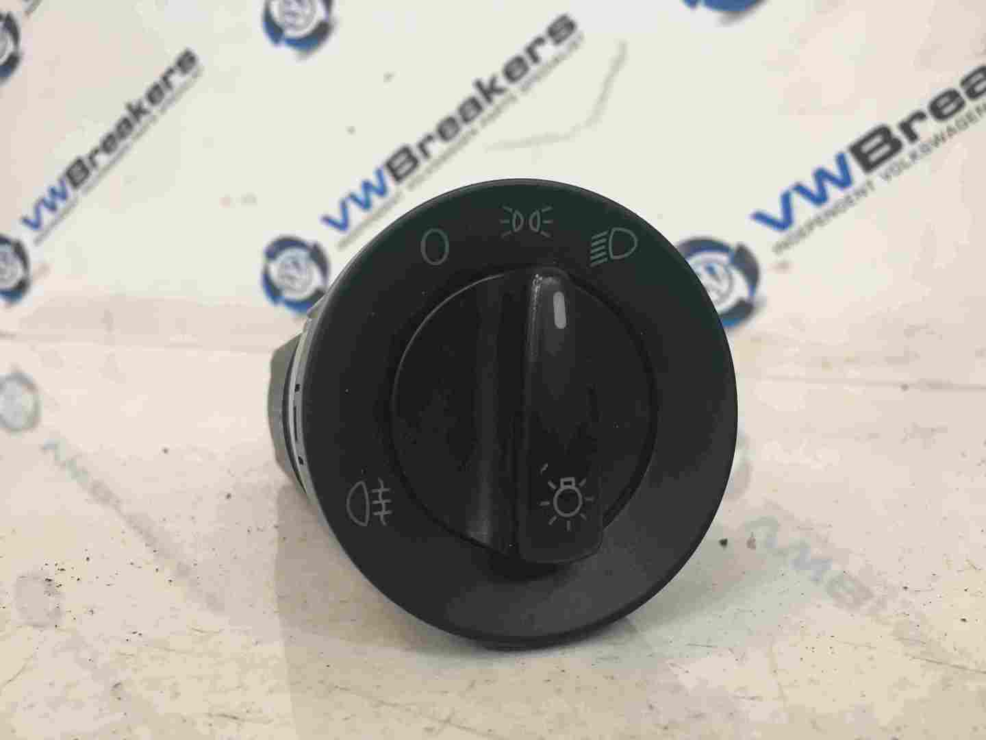 Volkswagen Beetle 2006-2011 Headlight Rear Fog Panel 1C094153101C