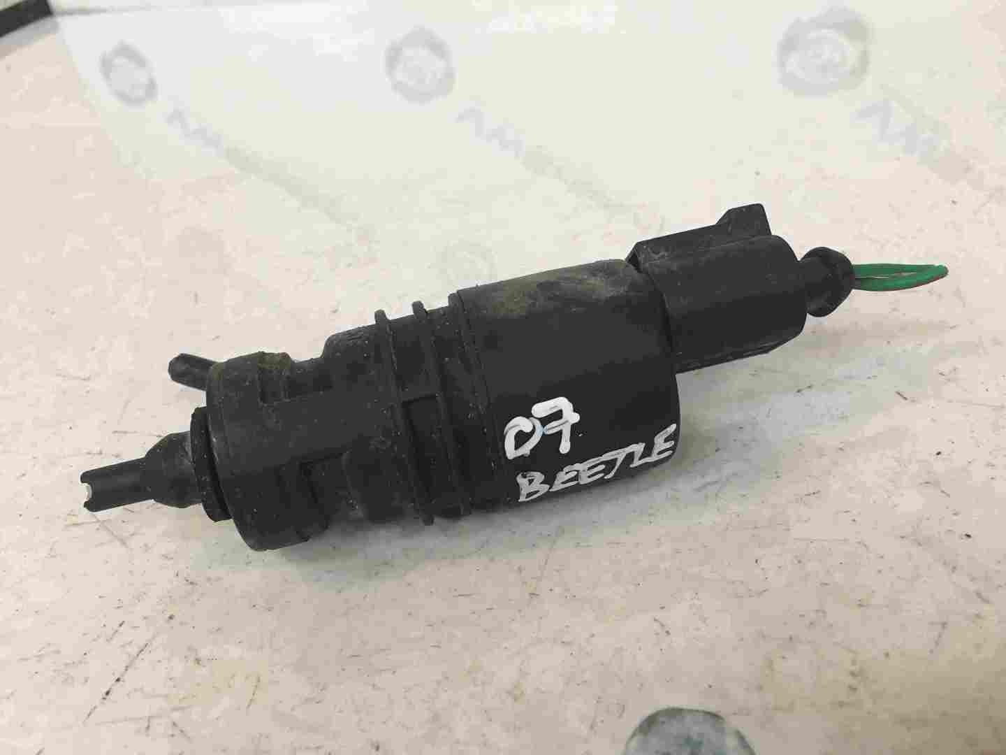 Volkswagen Beetle 2006-2011 Windscreen Washer Pump 1K5955651