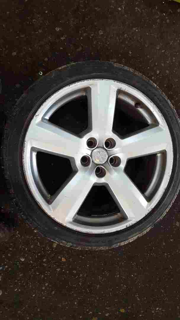 Volkswagen Beetle Audi 2002-2006 Alloy Wheel 18inch + Tyre 225 40 18 6m