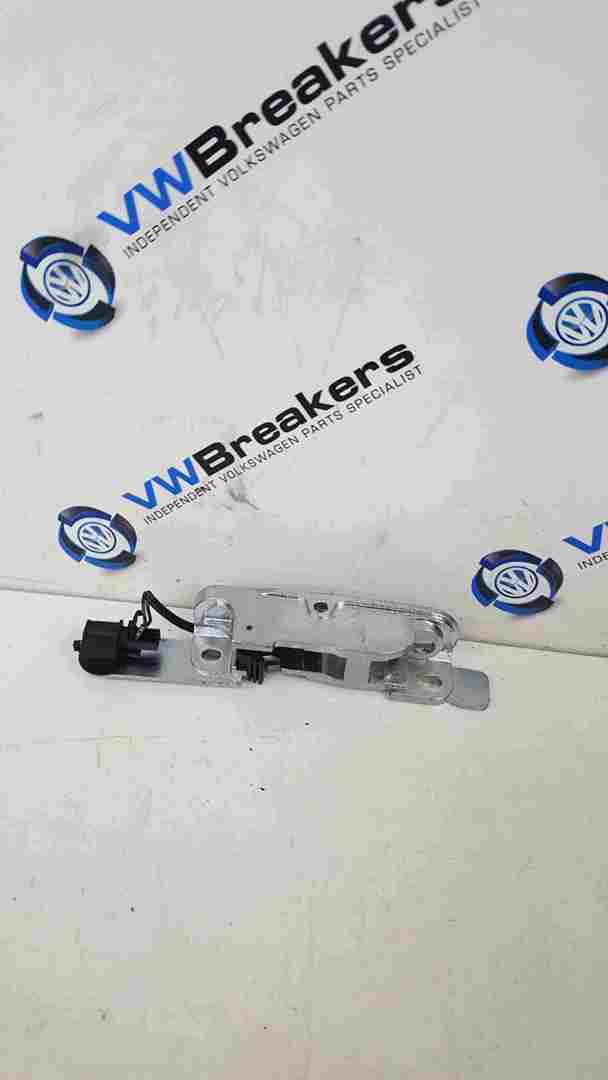 Volkswagen Beetle Convertible 1999-2006 Drivers OSF Soft Top Catch Lower Part