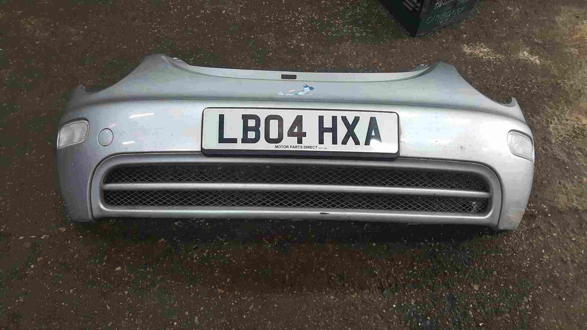 Volkswagen Beetle Convertible 1999-2006 Front Bumper Silver LA7W