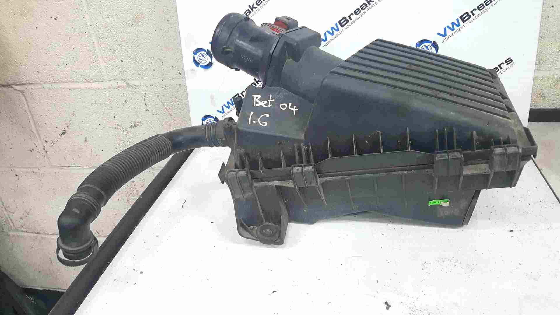 Volkswagen Beetle Convertible 2002-2006 1.6 8v Airbox Filter Housing 1J0129607S