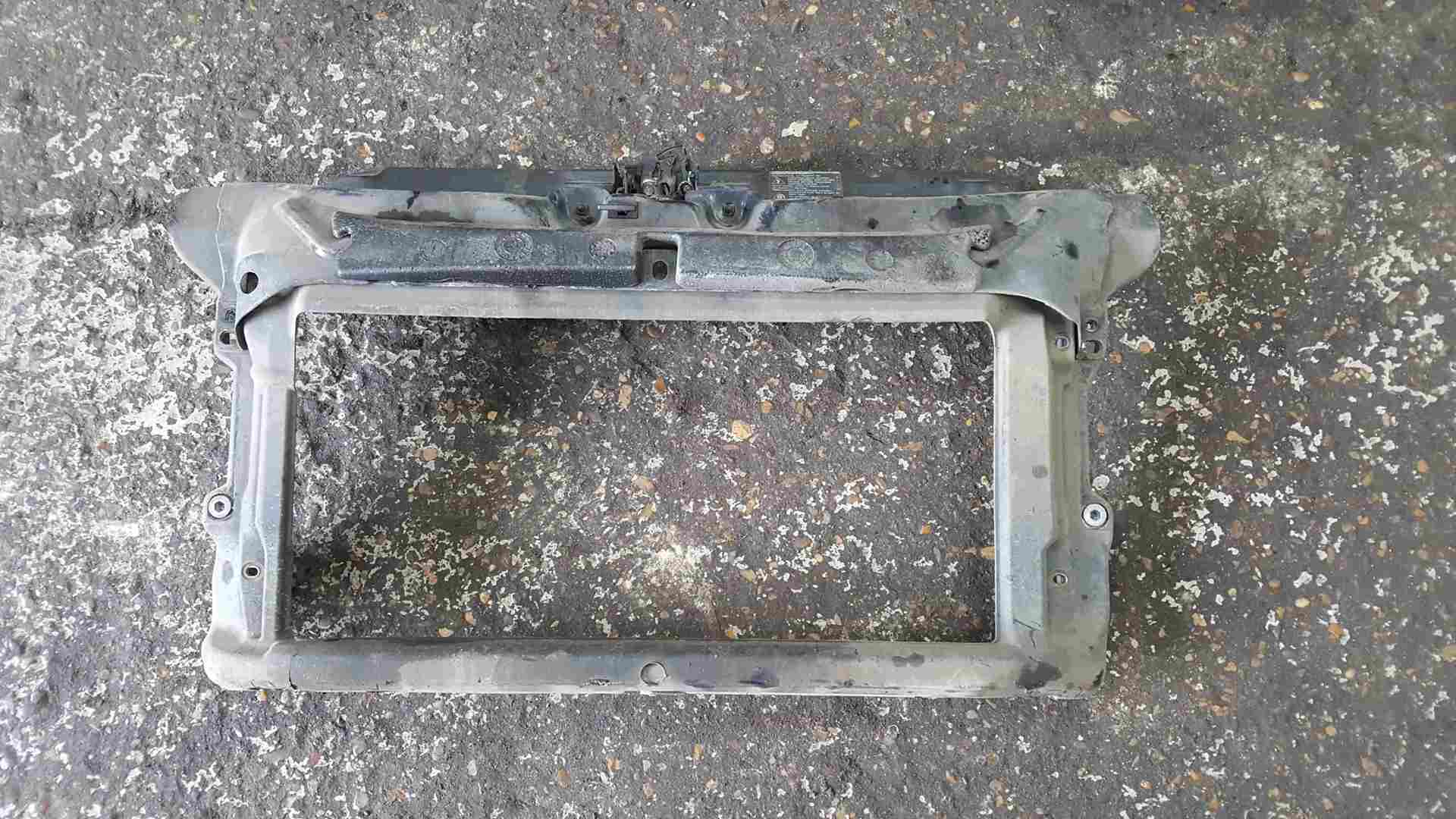 Volkswagen Beetle Convertible 2002-2006 Front Slam Panel Support