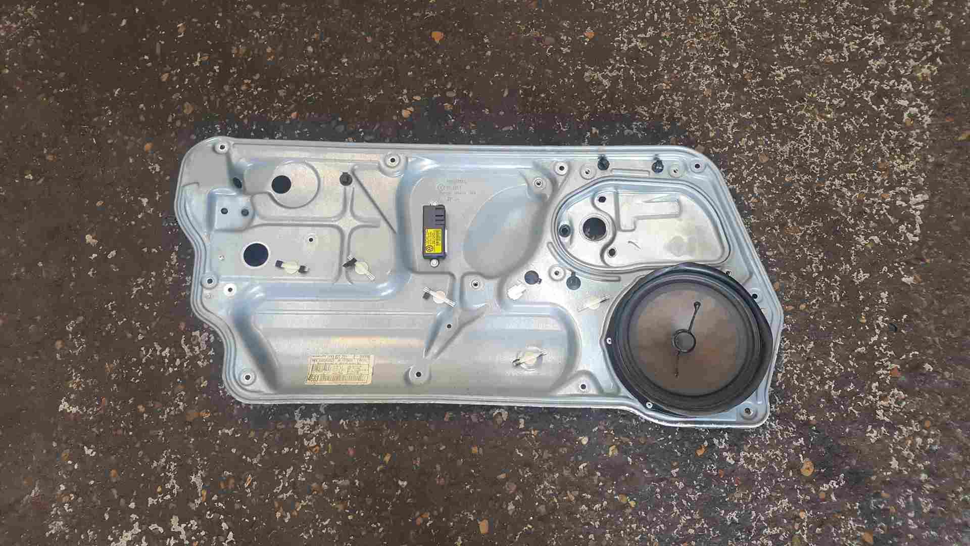 Volkswagen Beetle Convertible 2002-2006 Passenger NSF Front Window Regulator
