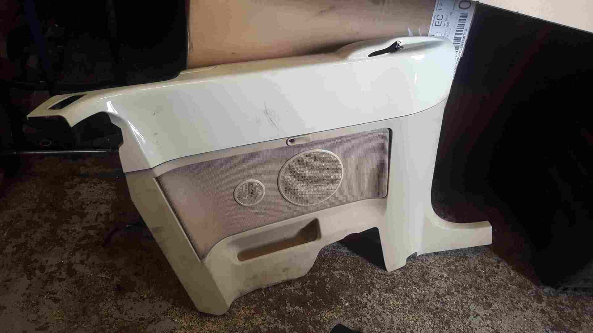 Volkswagen Beetle Convertible 2002-2006 Passenger NSR Rear Beige Door Card
