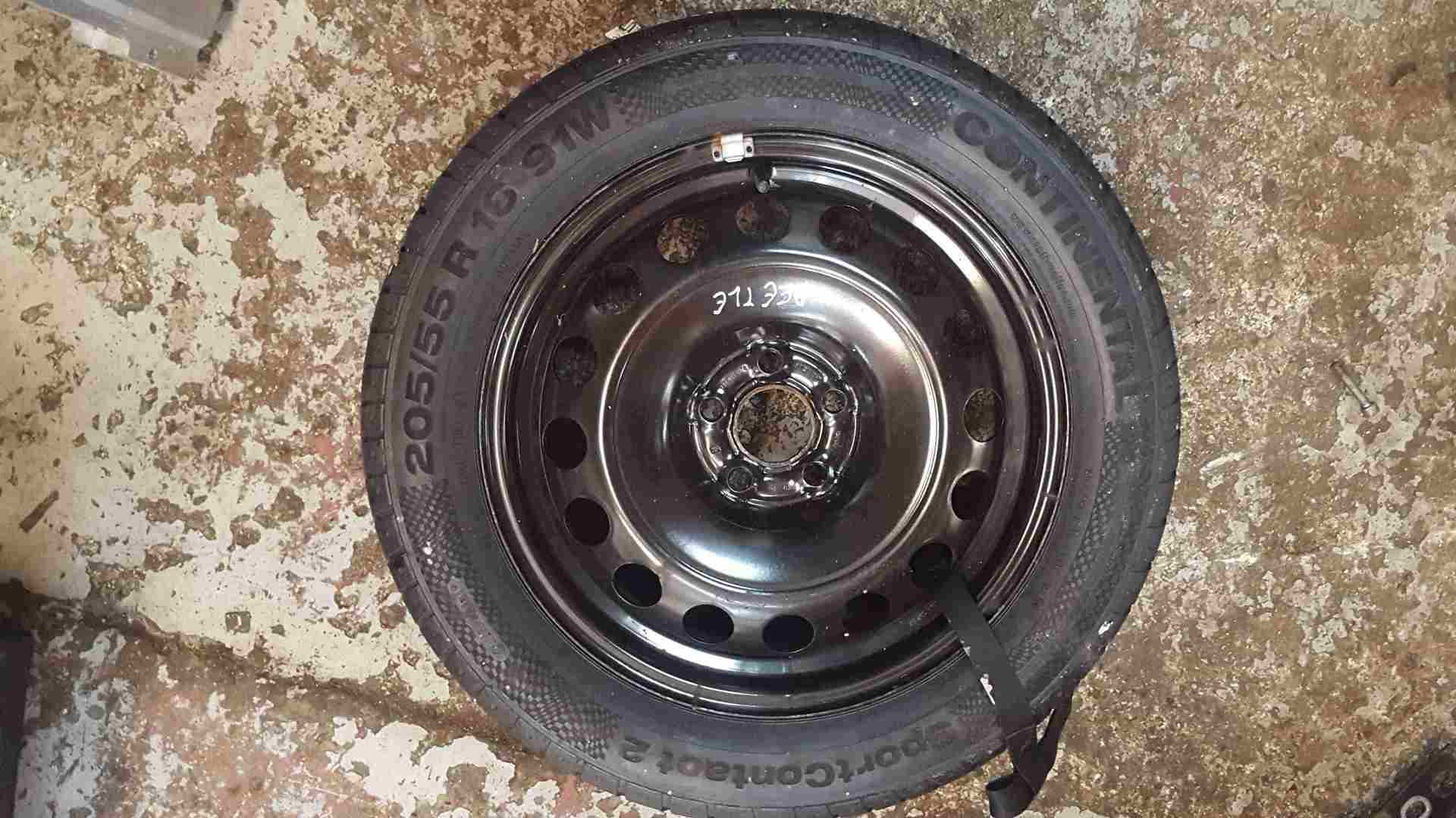Volkswagen Beetle Convertible 2002-2006 Steel Wheel + Tyre 205 55 16 8mm Tread