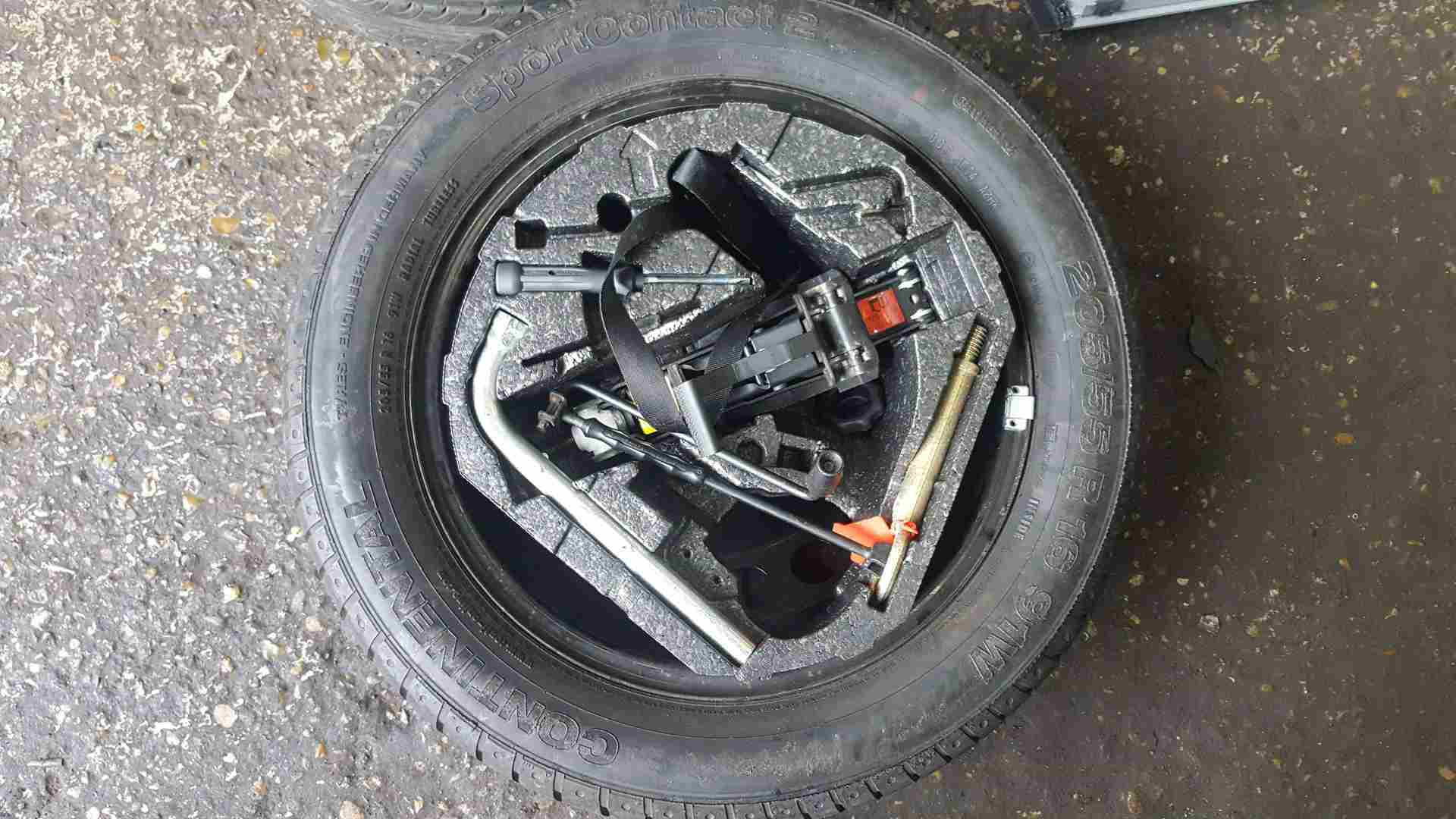 Volkswagen Beetle MK2 2006-2011 Spare Steel Wheel 205 55 16 + JACK SET 5/5