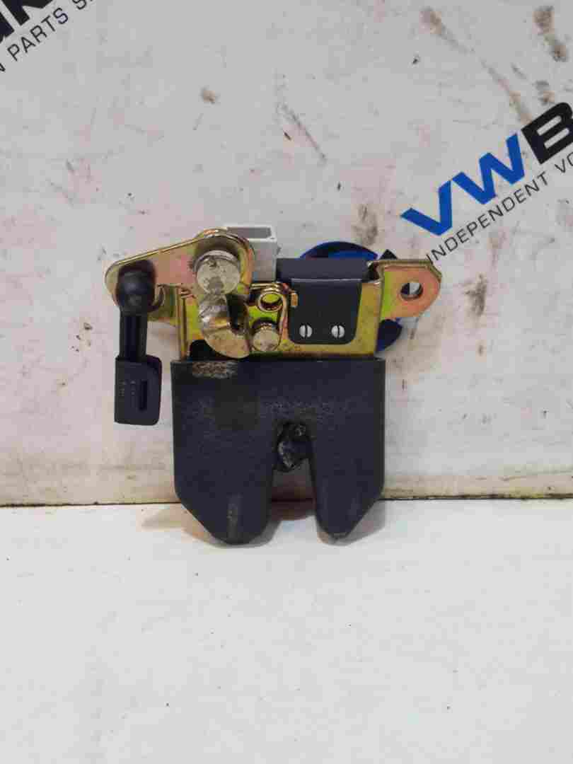 Volkswagen Bora 1998-2005 Boot Lock Release Open 1J5827505E