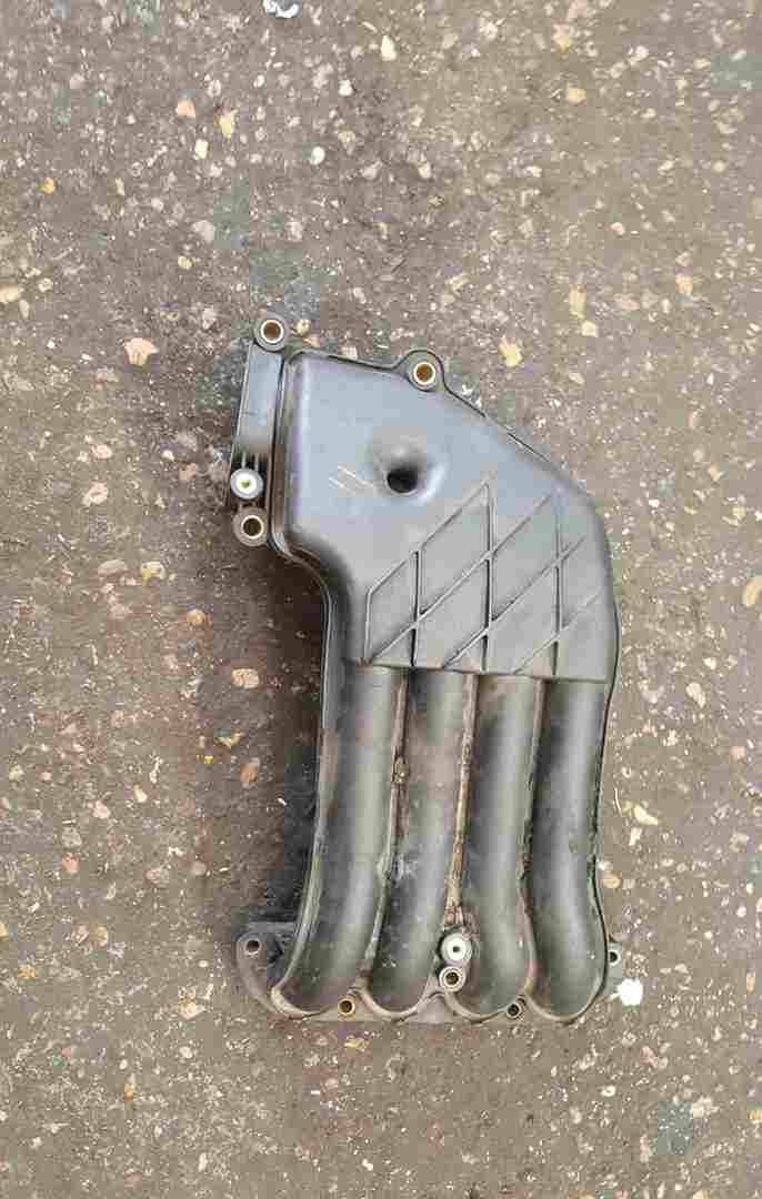 Volkswagen Caddy 1996-2004 1.9 SDi Inlet Manifold Mani Intake 038129713H