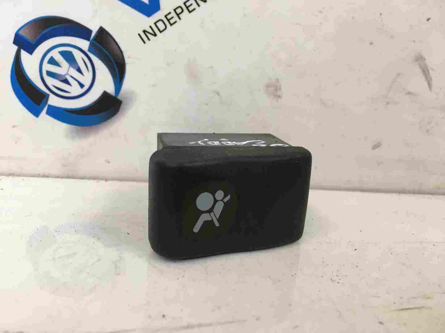 Volkswagen Caddy 1996-2004 Passenger Airbag Switch Button 6N1953235 1L0919233
