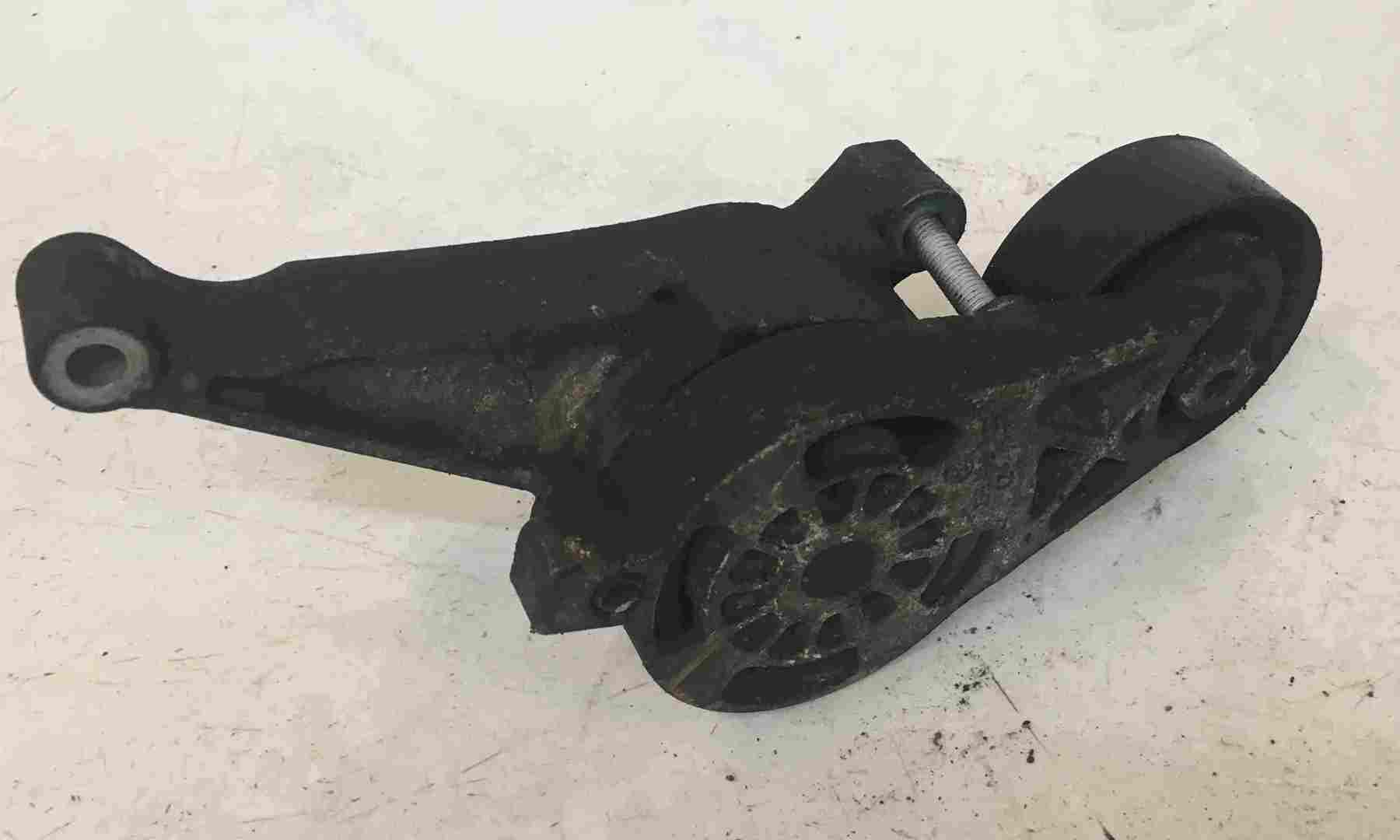 Volkswagen Caddy 2004-2010 2.0 SDi Auxillary Belt Tensioner Pulley 036903315D