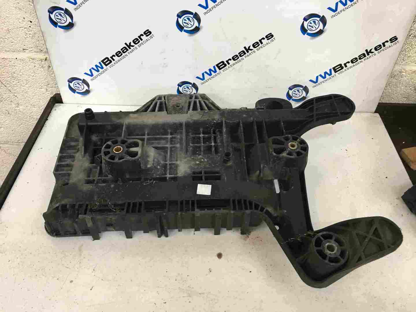 Volkswagen Caddy 20042010 Battery Tray Holder 1K0915333 Store Used