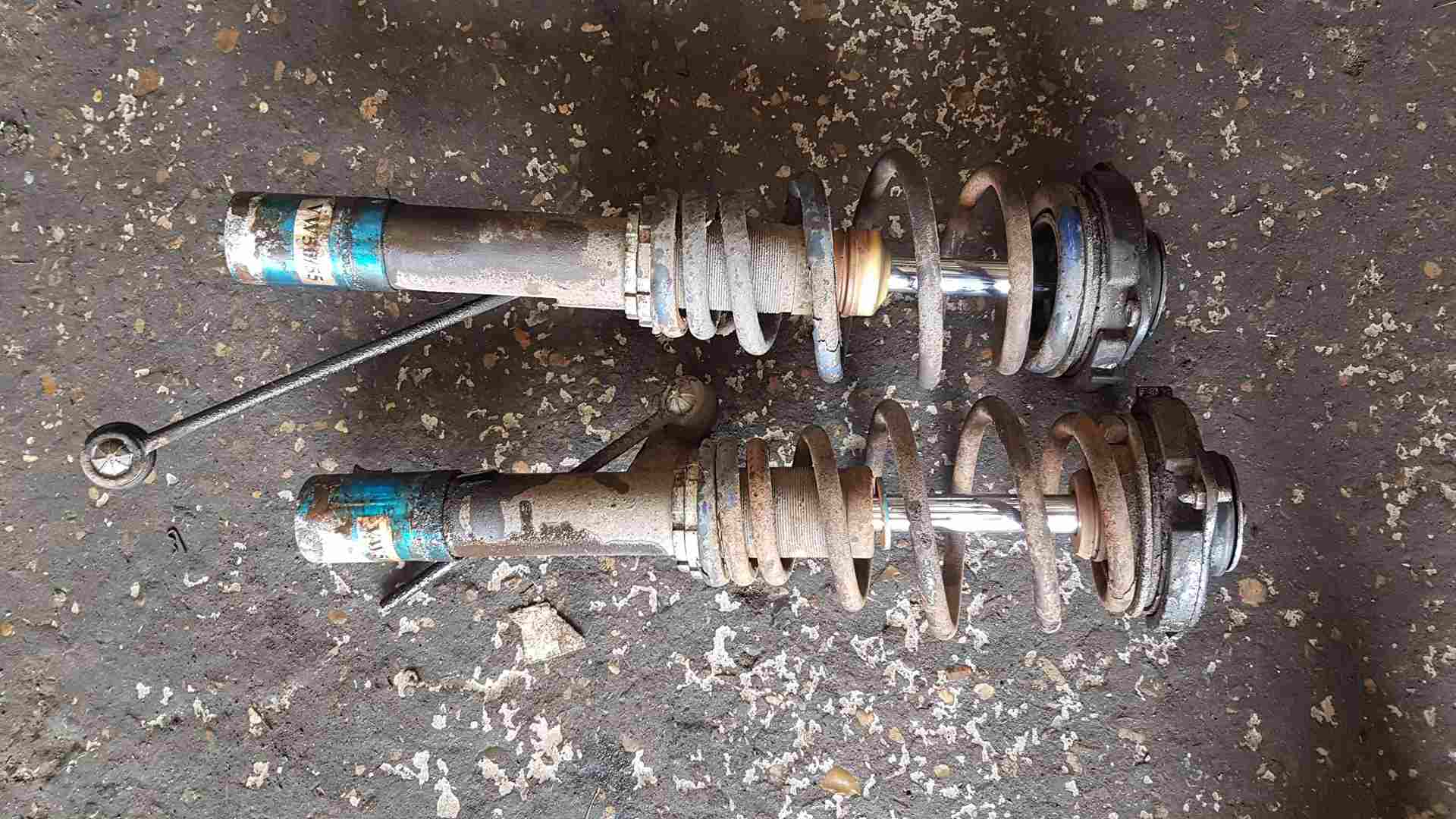 Volkswagen Caddy 2010-2015 1.6 Tdi Adjusterable Coil Overs Springs Front Pair