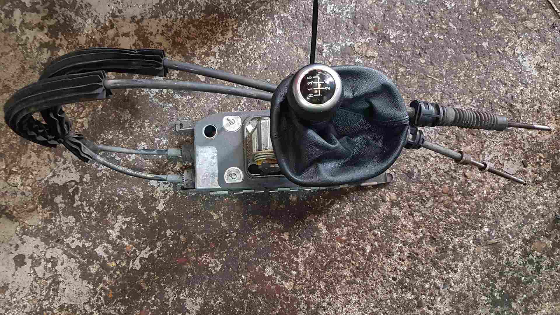 Volkswagen Caddy 20102015 5 Speed Gear Stick Linkage Cables Selector