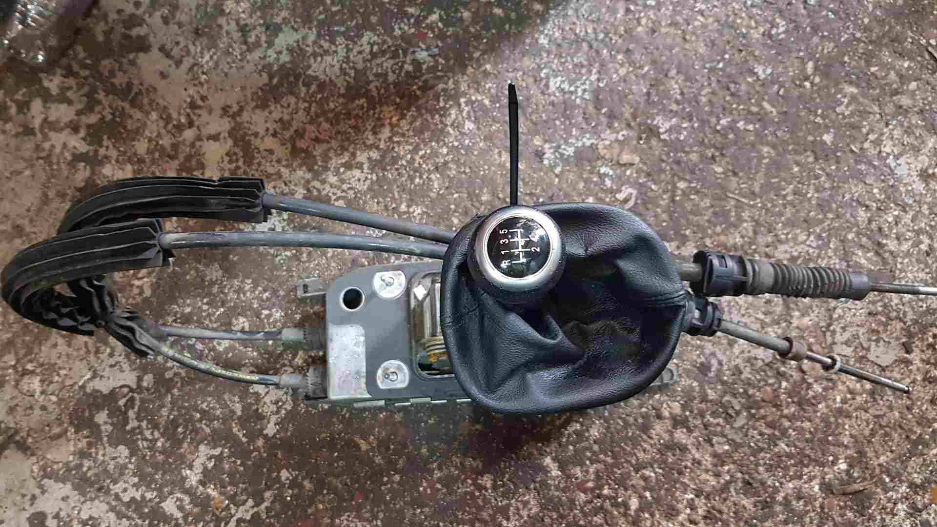 Volkswagen Caddy 20102015 5 Speed Gear Stick Linkage Cables Selector