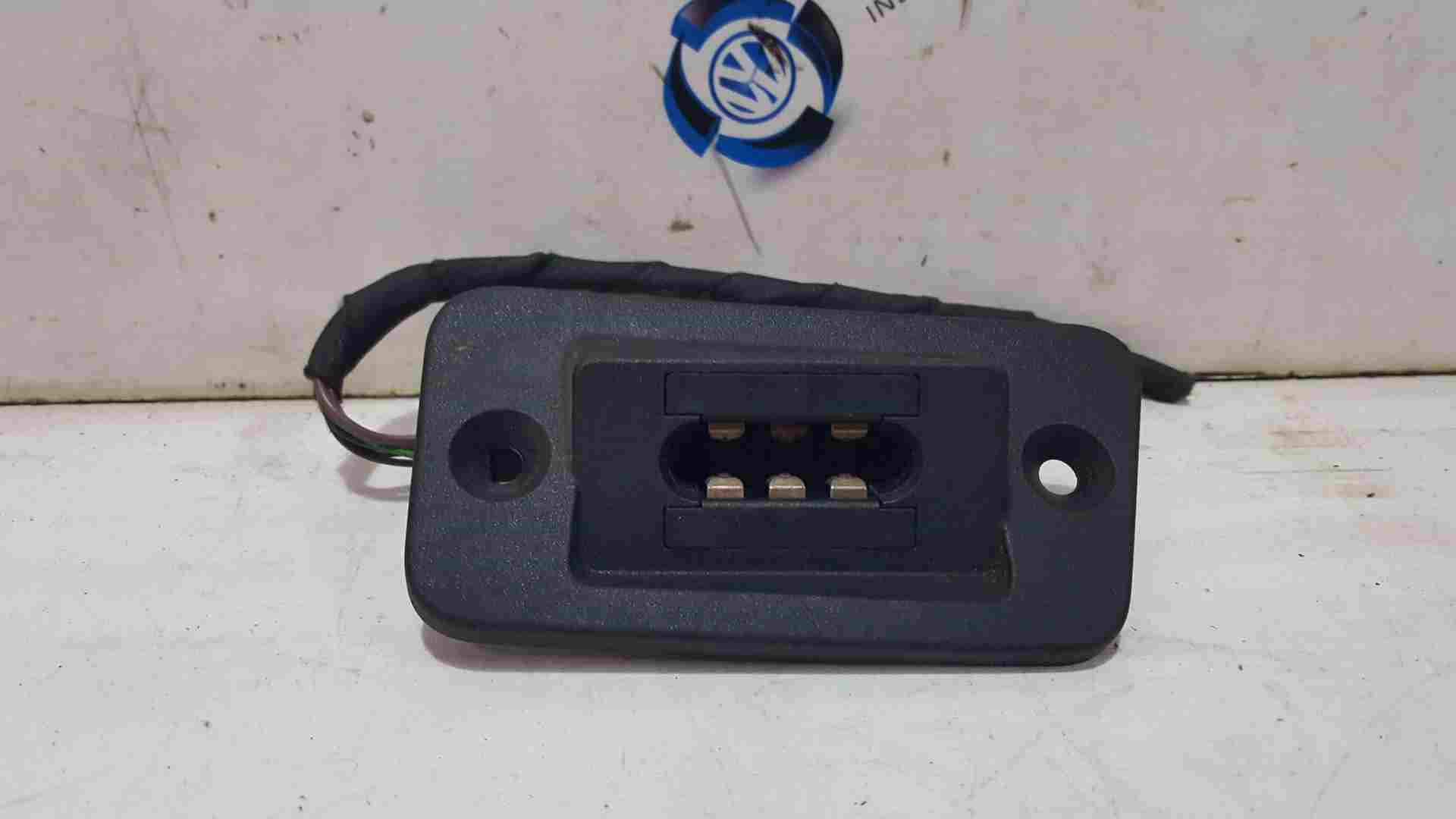 Volkswagen Caddy 2010-2015 Drivers Os Sliding Door Contact 2K5907497