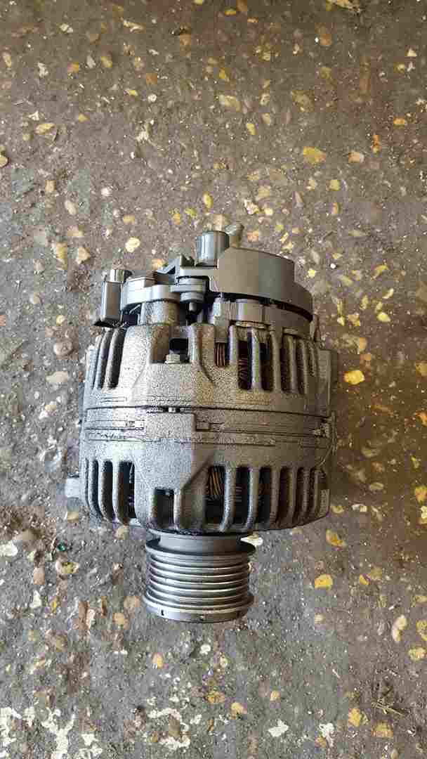 Volkswagen Crafter 2006-2010 2.5 TDI Alternator BJL