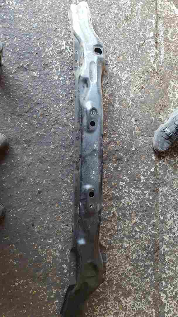 Volkswagen Crafter 2006-2010 2.5 TDI Front Reinforcement Crash BAR