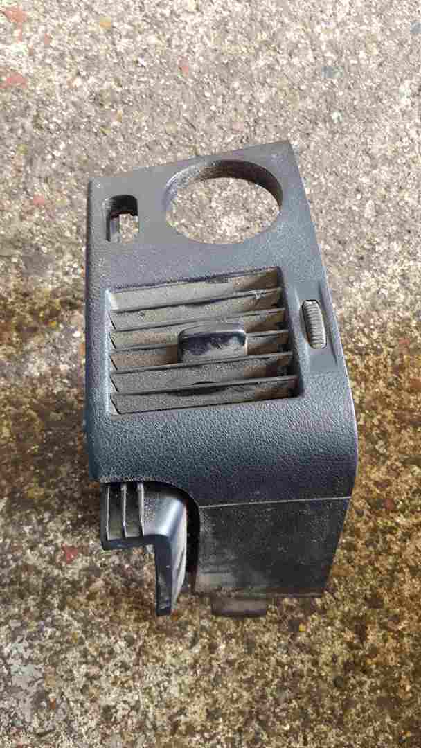 Volkswagen Crafter 2006-2010 Drivers OSF Front Heater Vent
