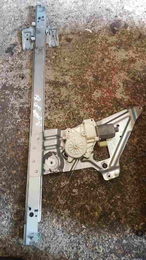 Volkswagen Crafter 2006-2010 Drivers OSF Front Window Motor Regulator