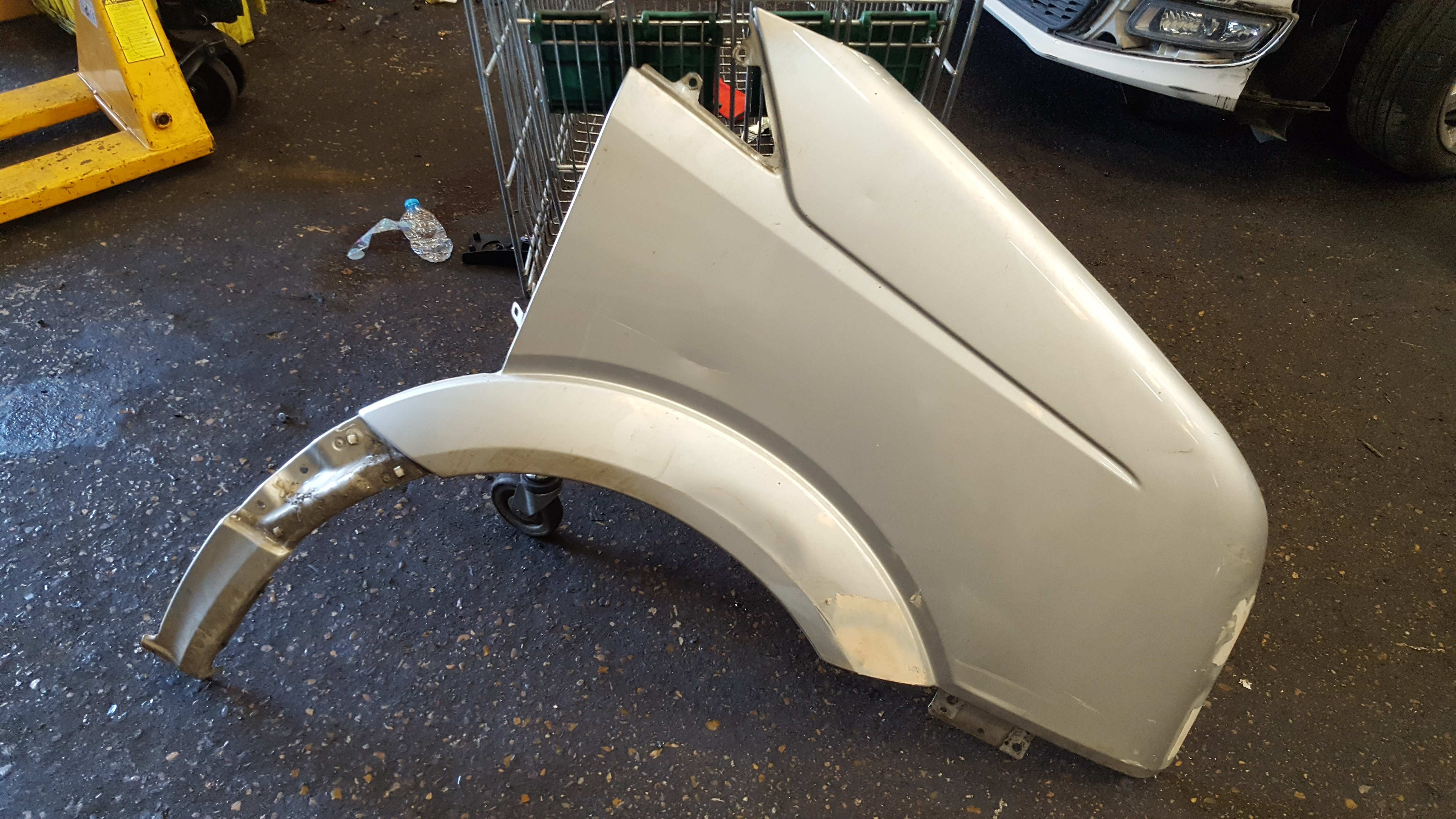 Volkswagen Crafter 2006-2010 Drivers Os Wing Silver Lh7x