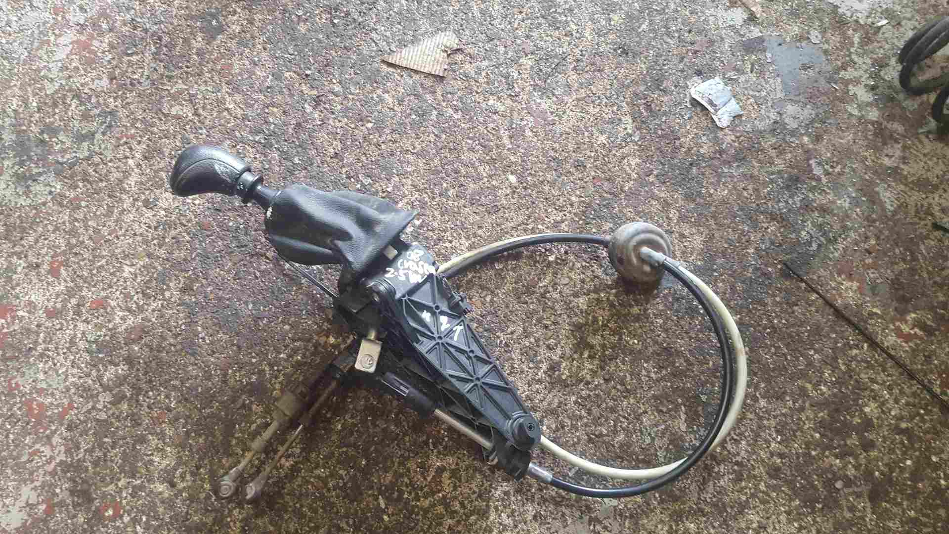 Volkswagen Crafter 2006-2010 Gearbox 6 Speed Gear Selector - Linkage 