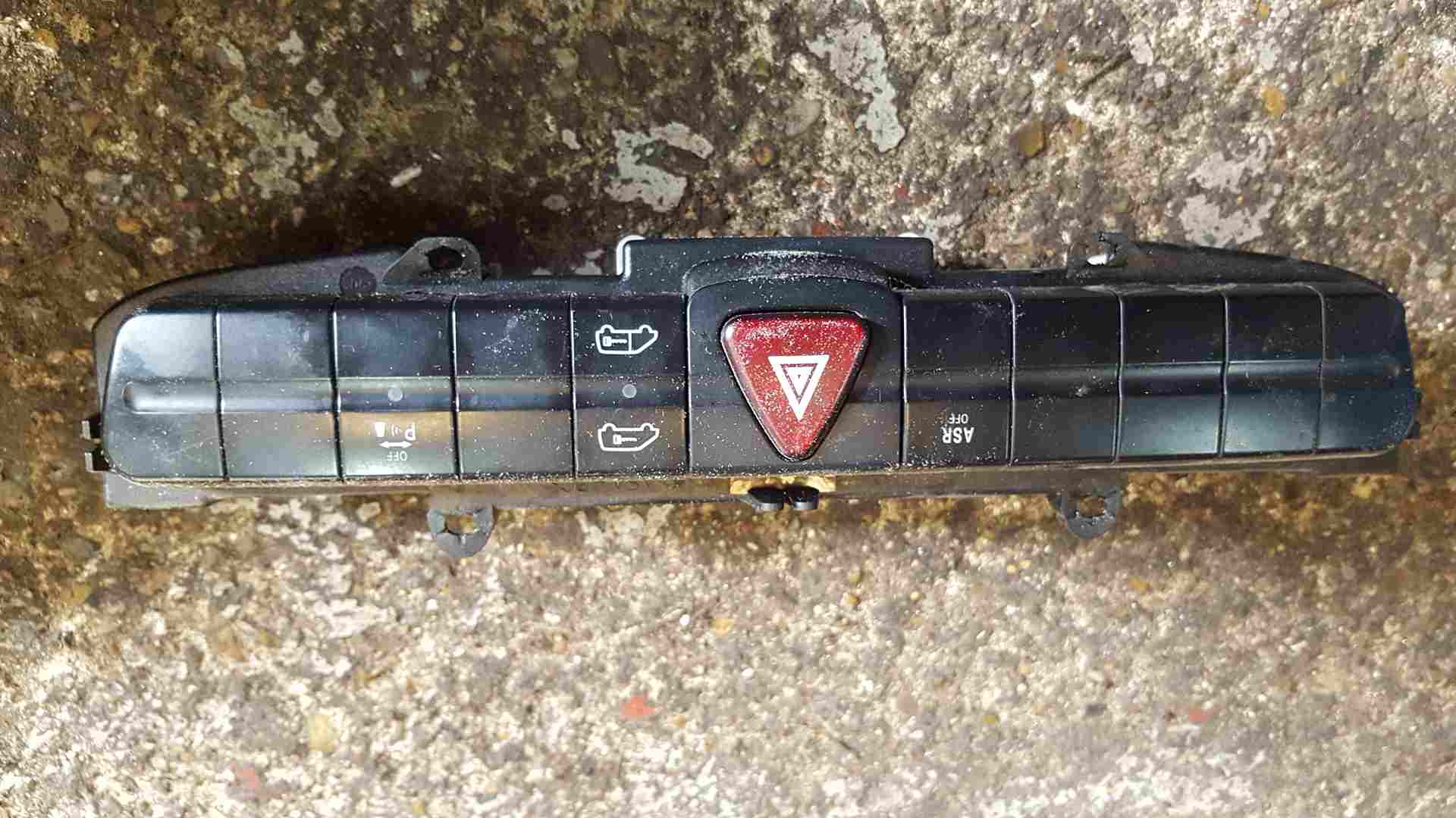 Volkswagen Crafter 2006-2010 Hazard Warning Switch Panel 3362130104