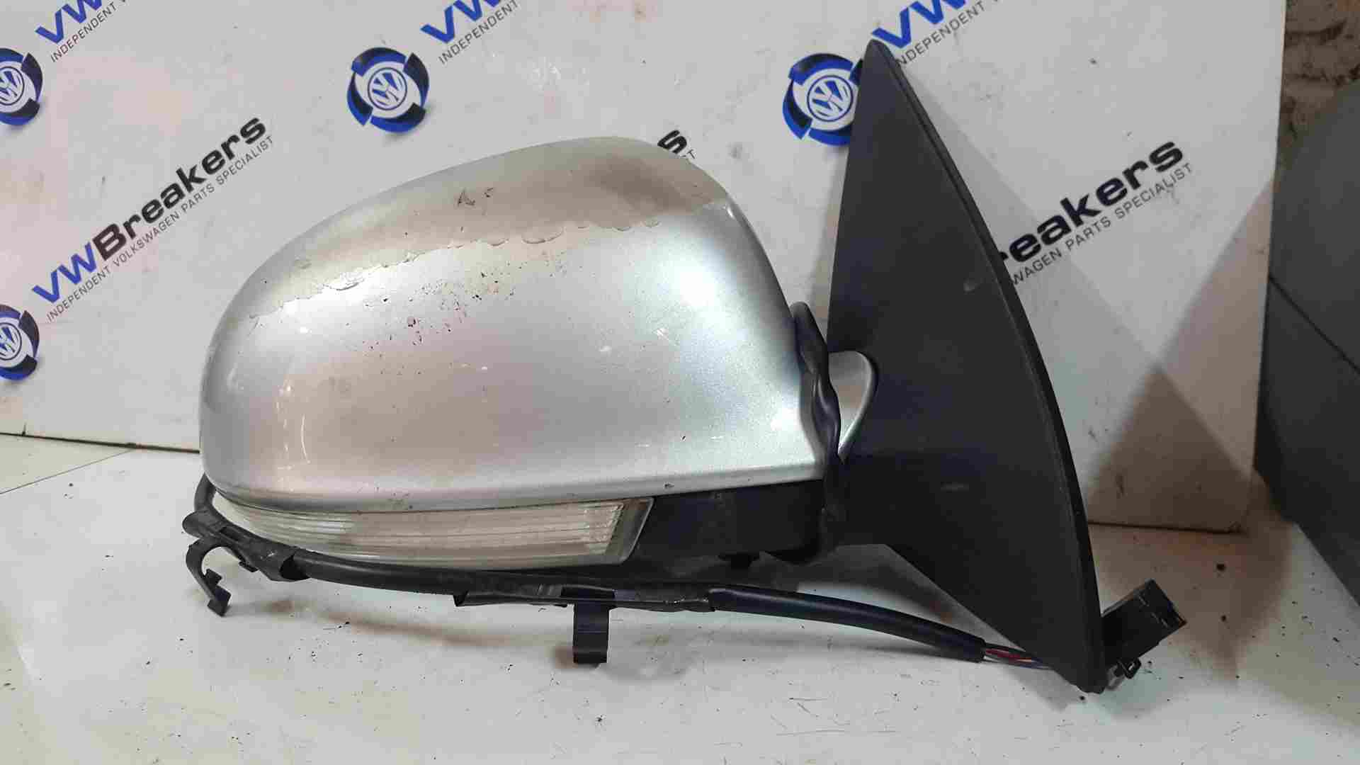 Volkswagen EOS 2005-2016 Drivers OS Wing Mirror Silver LK7W