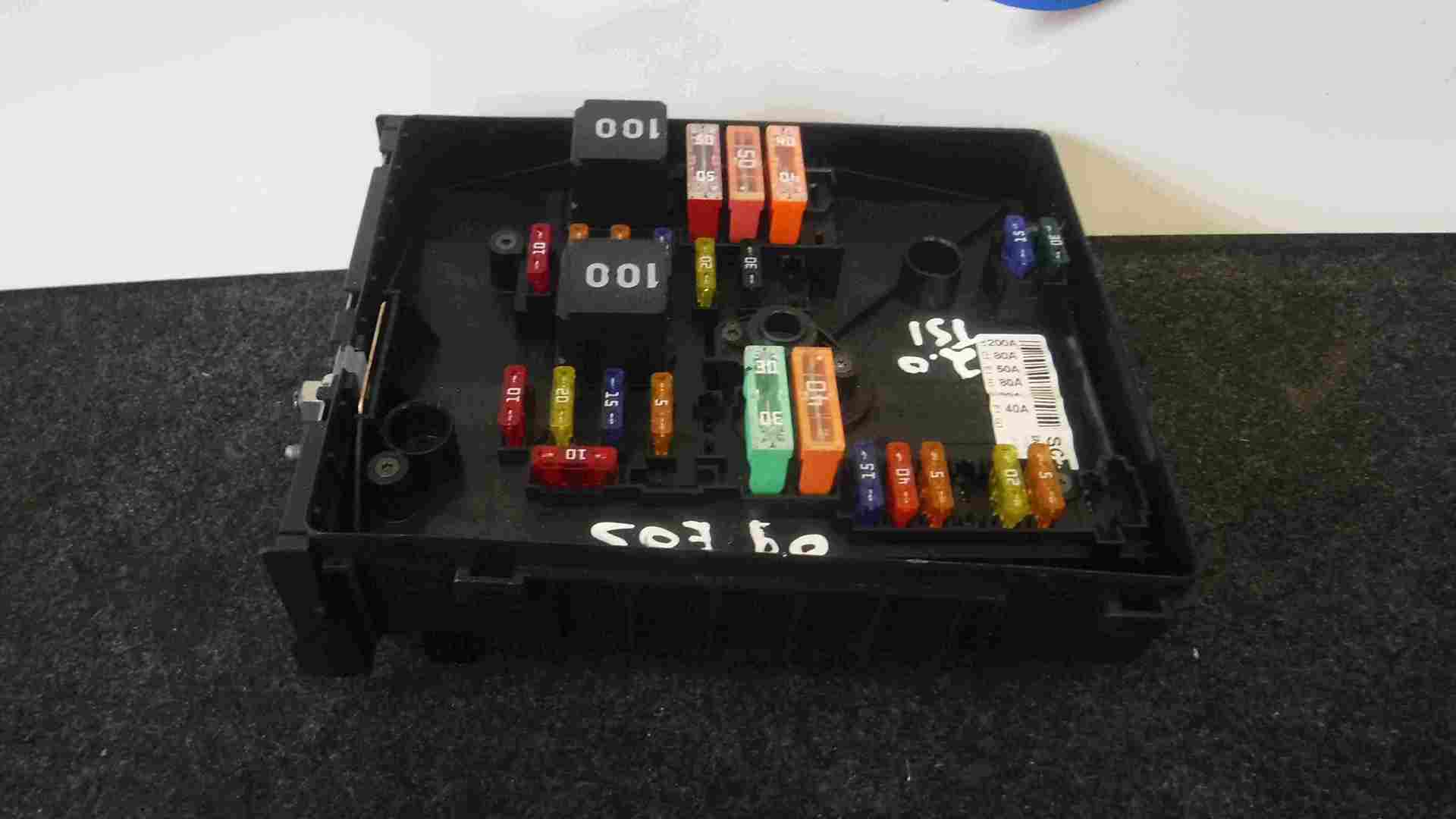 Volkswagen Touran 20022010 Engine Control Fuse Box 1K0937125D Store