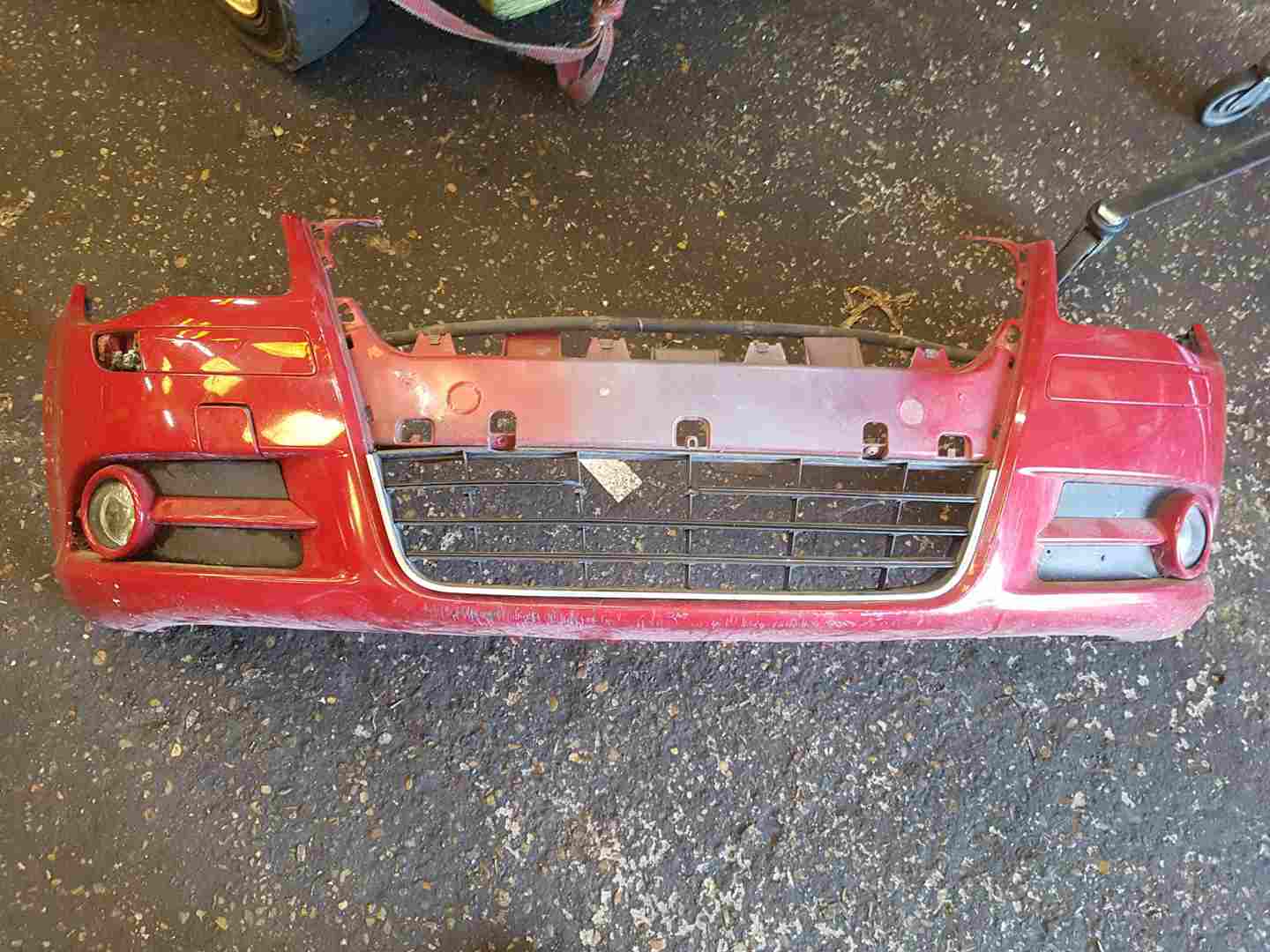 Volkswagen EOS 2005-2016 Front Bumper RED Lk3a K3a