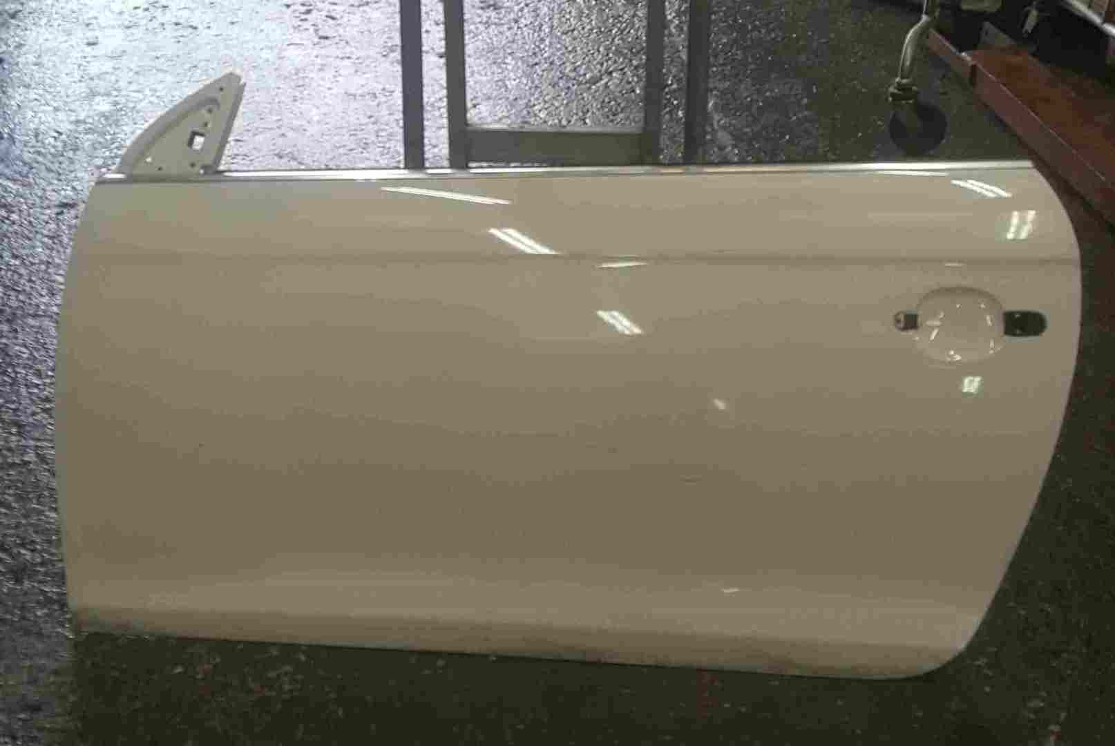 Volkswagen EOS 2005-2016 Passenger NSF Front Door White LB9A