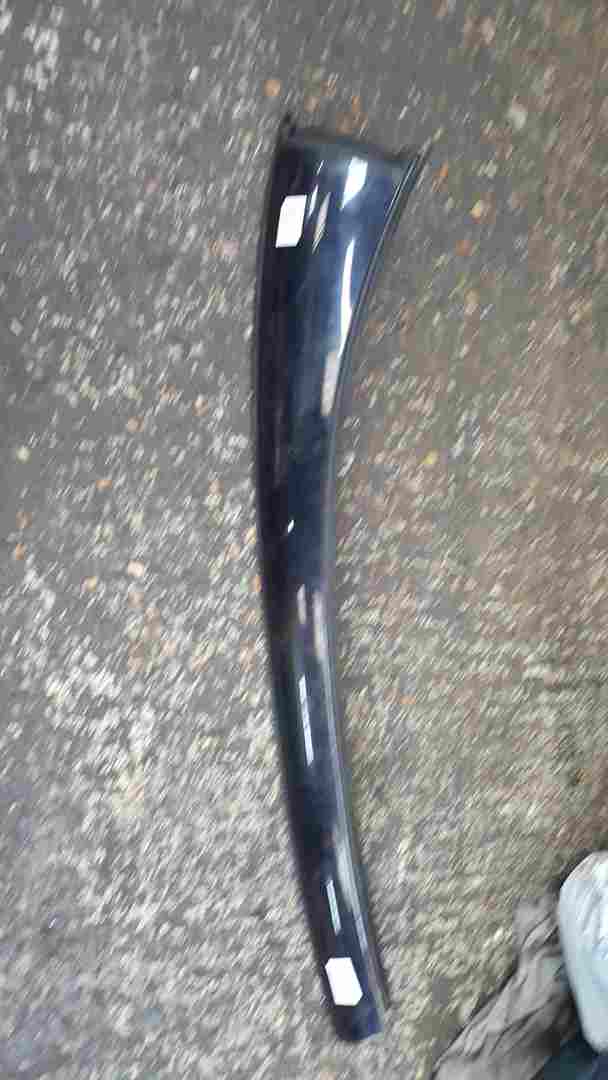 Volkswagen EOS 2005-2016 Passenger NSF Front Exterior Windscreen Trim Black LC9X