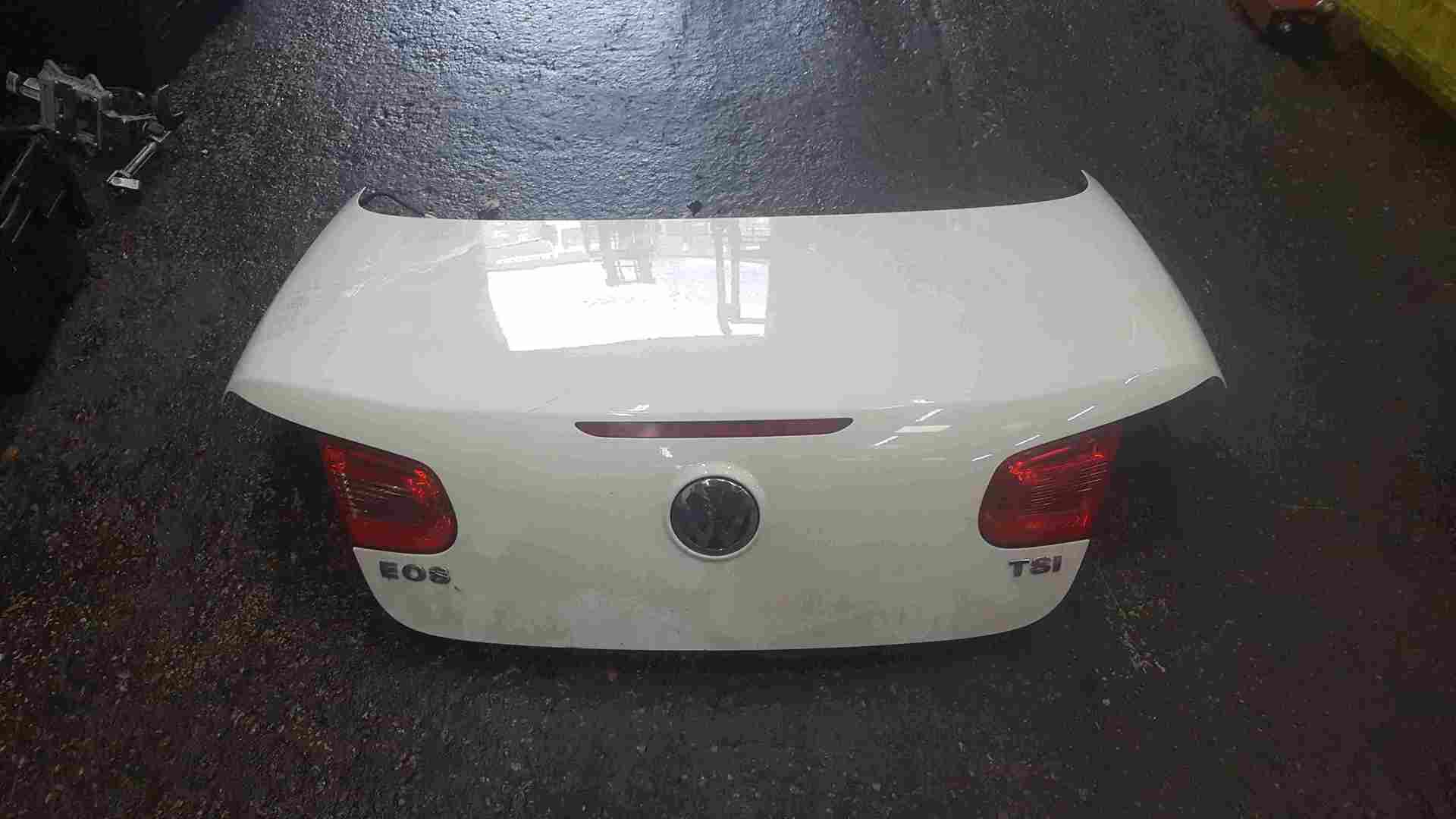 Volkswagen EOS 2005-2016 Rear Boot Tailgate Lid White LB9A