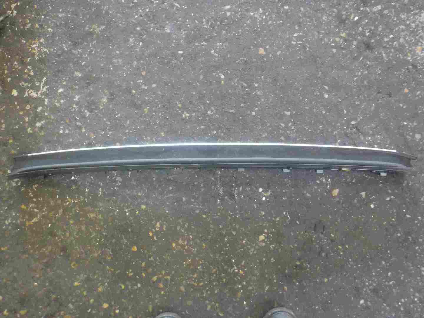 Volkswagen EOS 2005-2016 Wind Deflector Fly Catcher 1Q0877651L