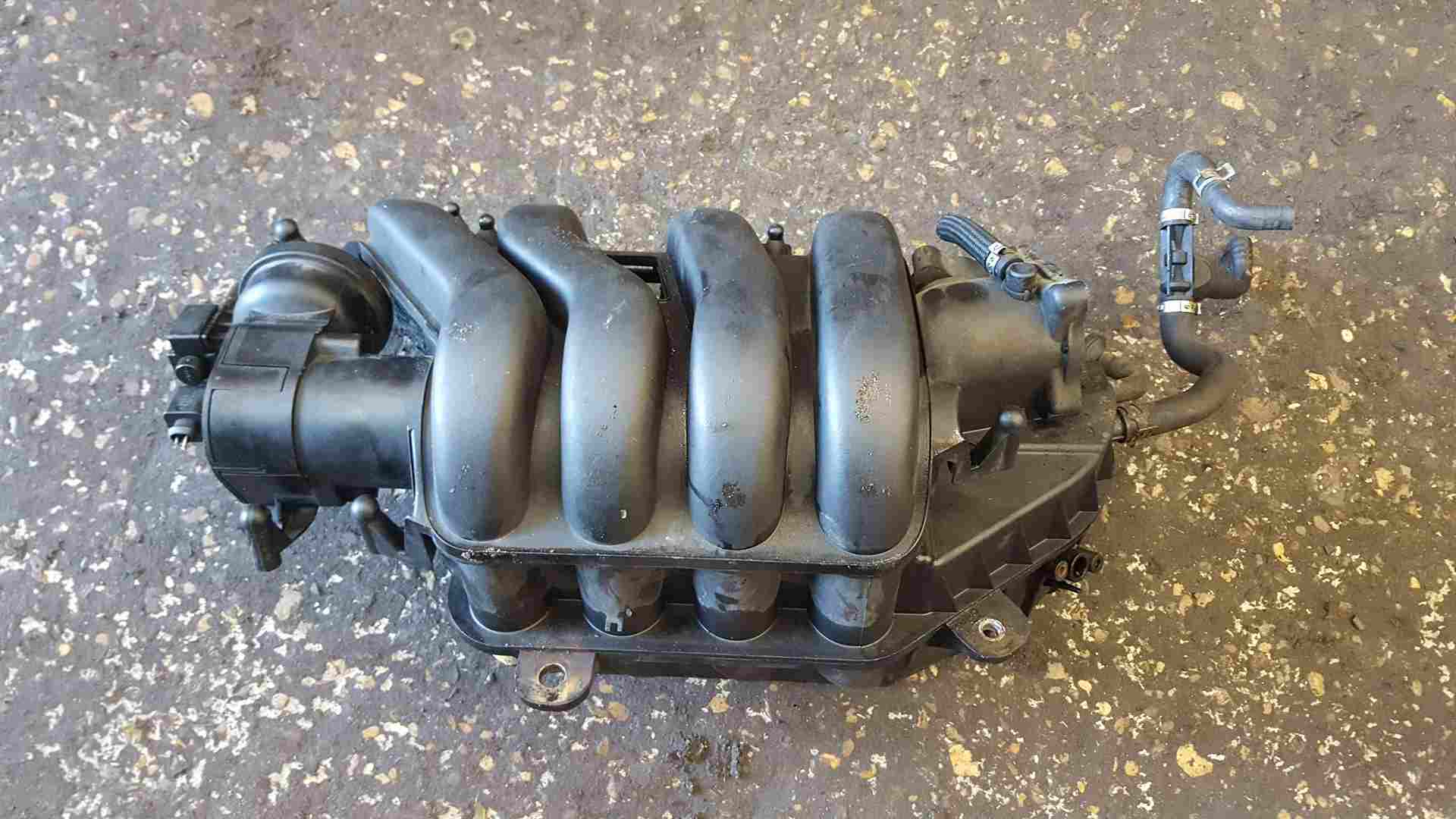 Volkswagen EOS 2006-2015 2.0 FSI Inlet Manifold Mani BVY 06F133210p